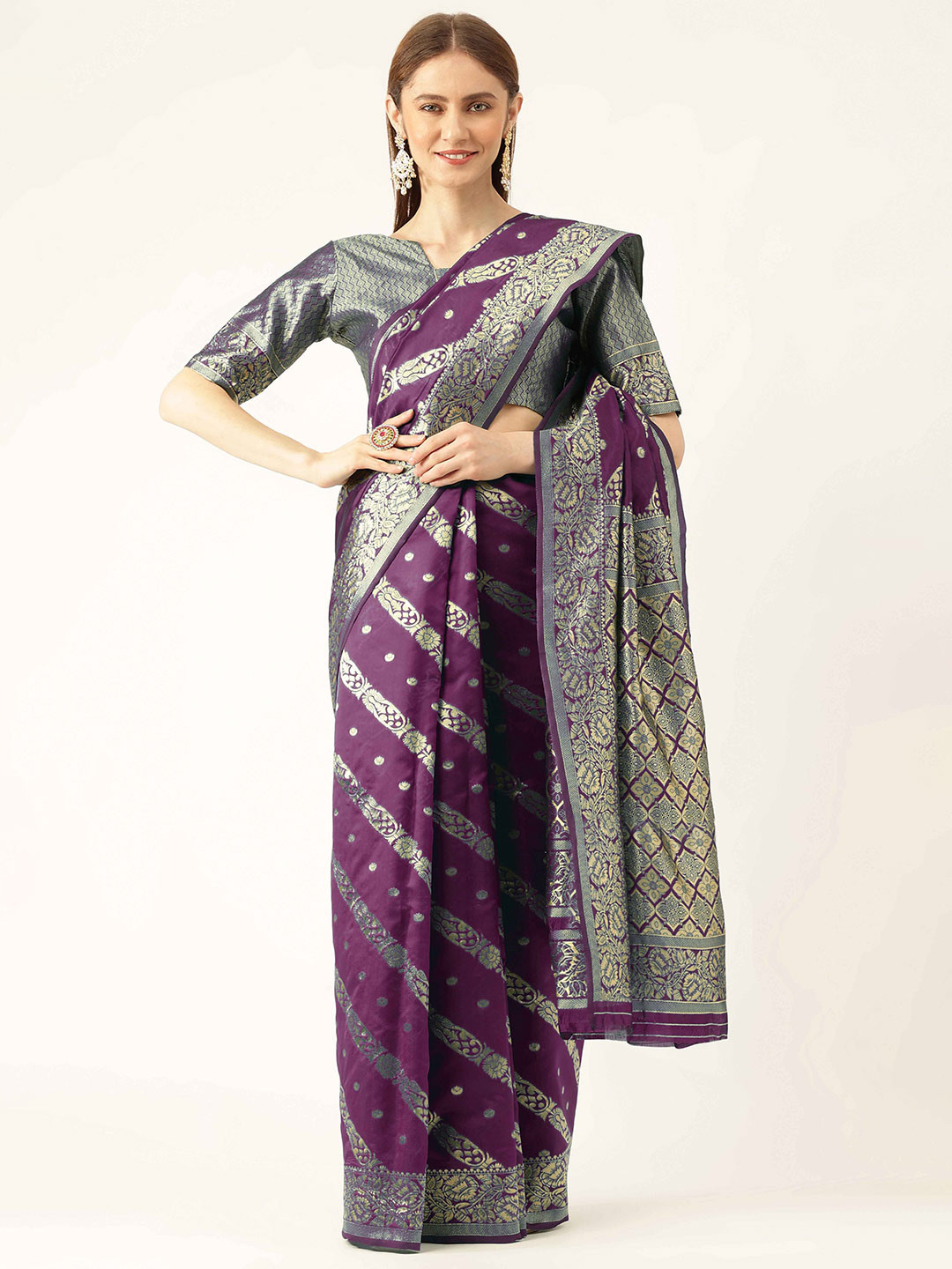 

HERE&NOW Purple & Gold-Toned Woven Design Zari Banarasi Saree