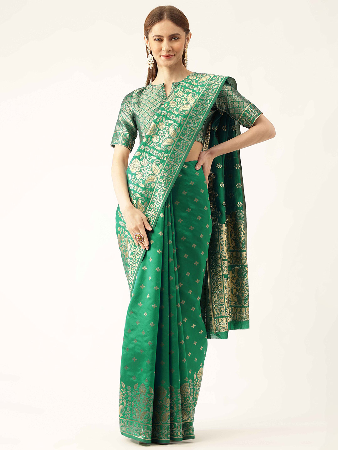 

HERE&NOW Green & Gold-Toned Ethnic Woven Design Zari Banarasi Saree