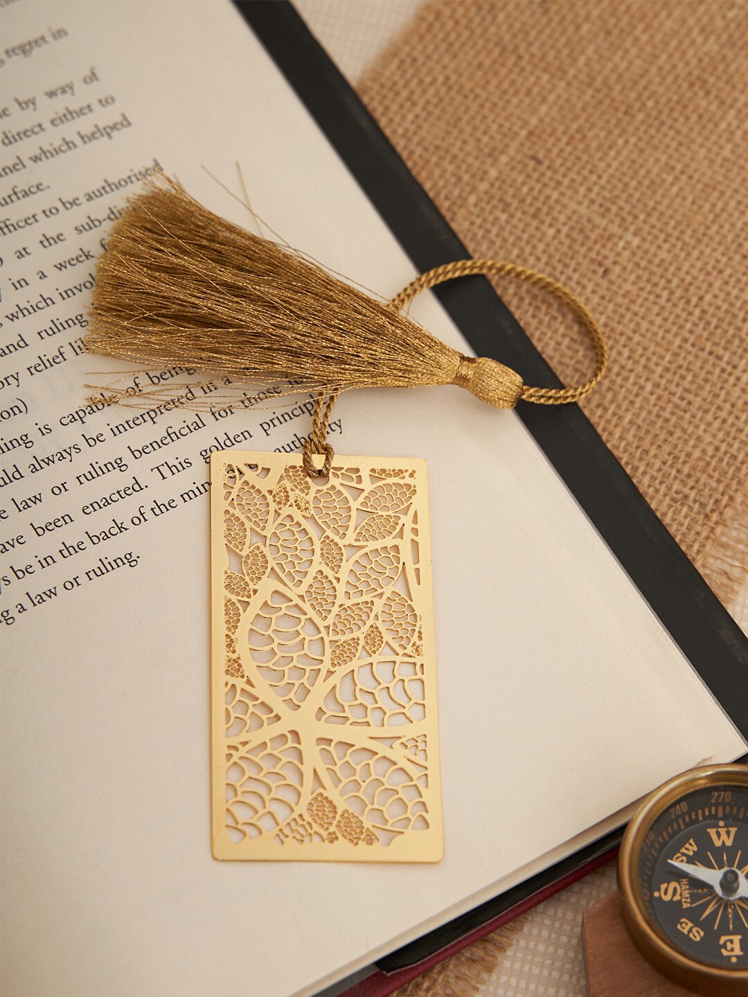 

DecorTwist Gold-Toned Flower Bookmark