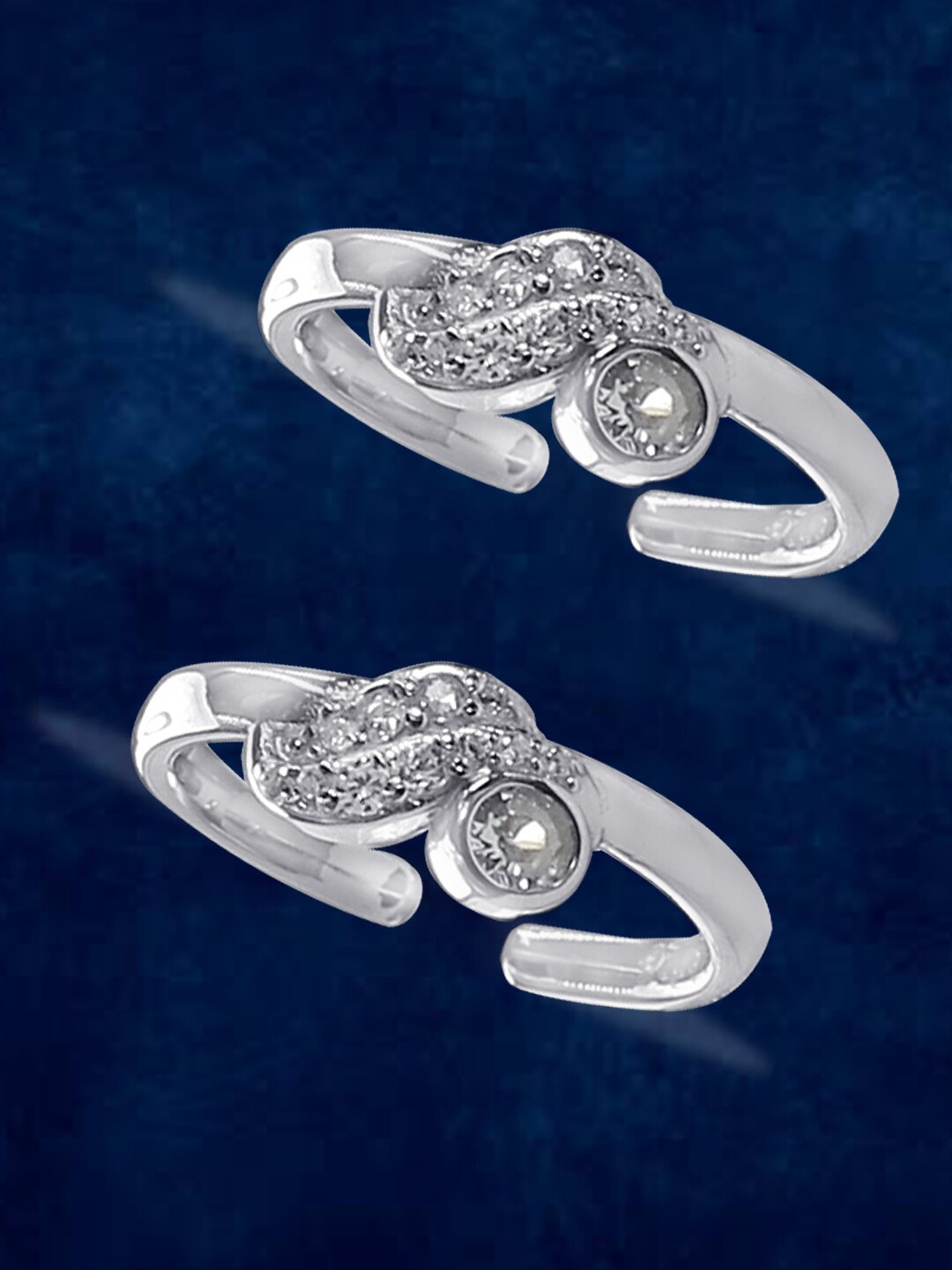 

Taraash 925 Sterling Silver CZ-Studded Toe Rings
