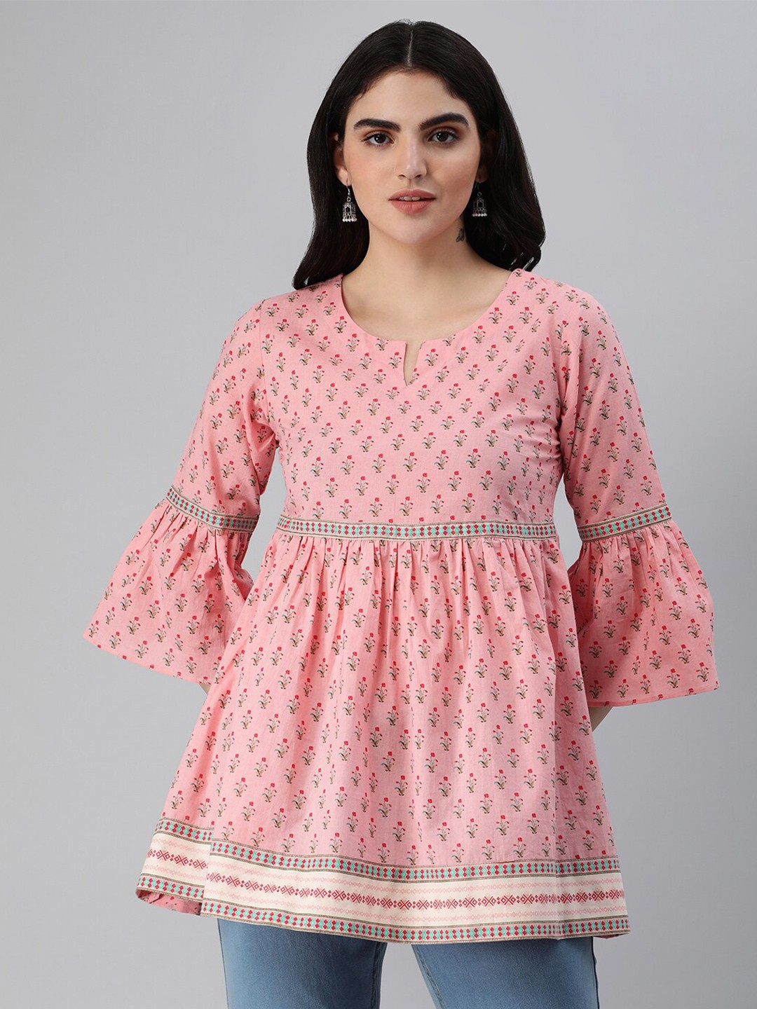 

KAMI KUBI Peach-Coloured & Pink Floral Print Bell Sleeve Cotton Peplum Longline Top