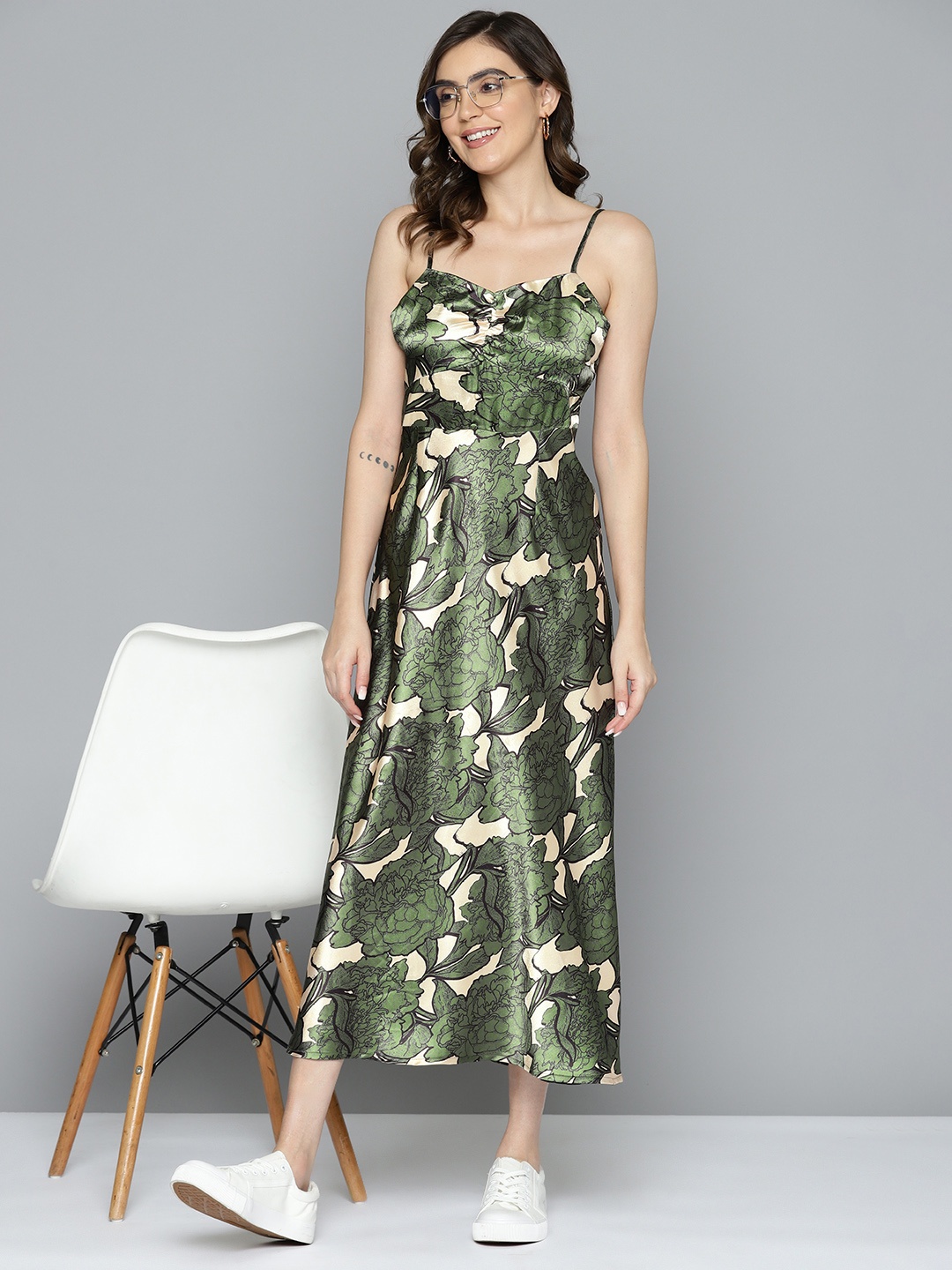 

Mast & Harbour Green Tropical Print Satin A-Line Midi Dress