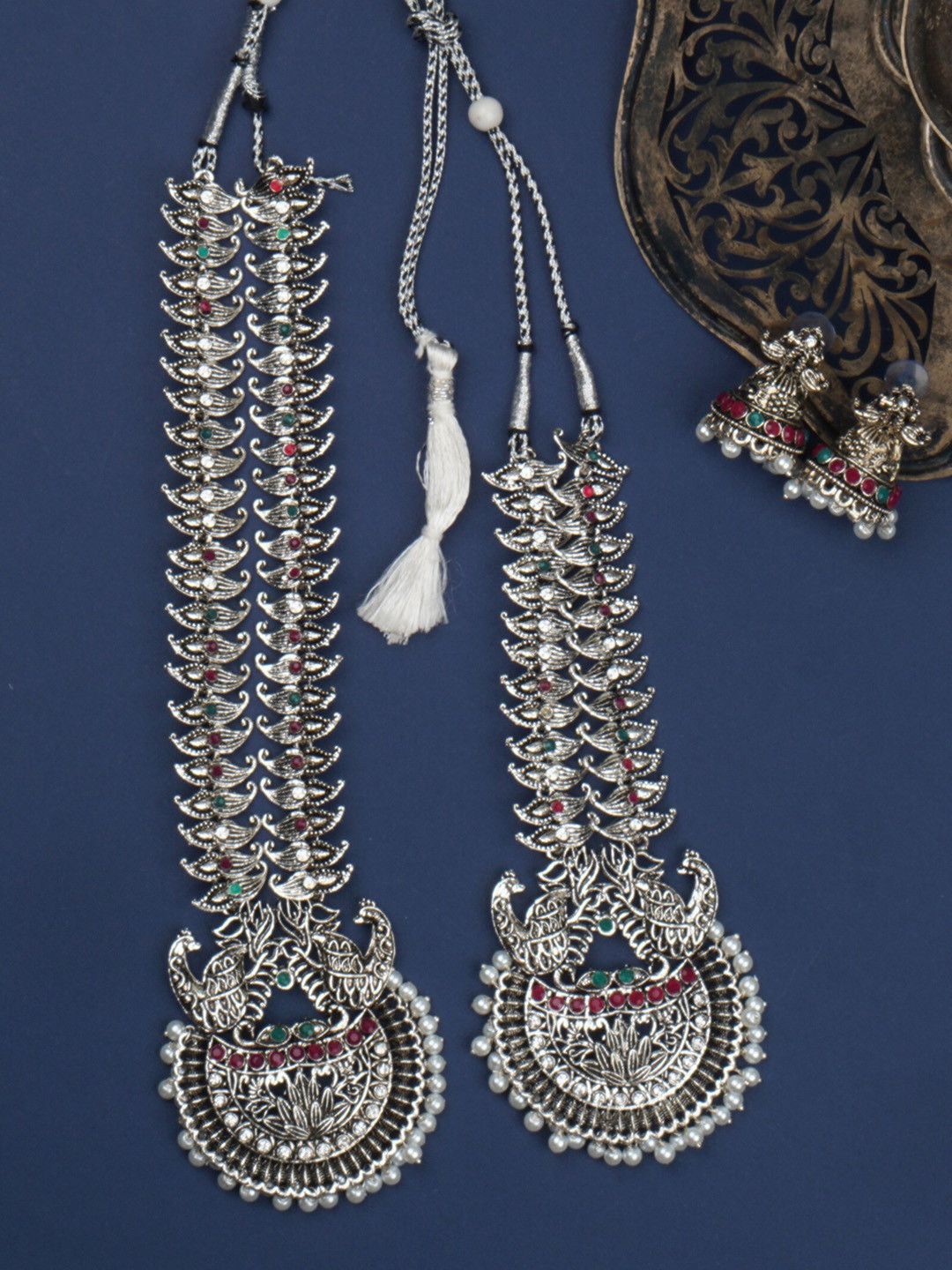 

Matushri Art Silver-Plated Studded Oxidised Traditional Jewellery Set