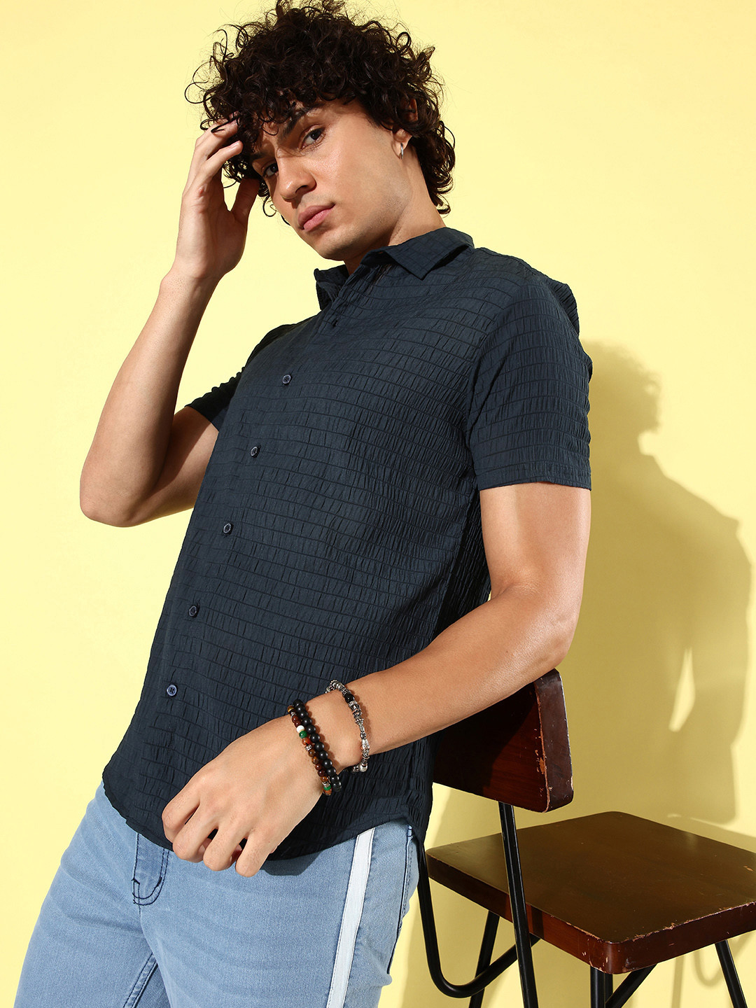 

Campus Sutra Self Design Casual Shirt, Navy blue