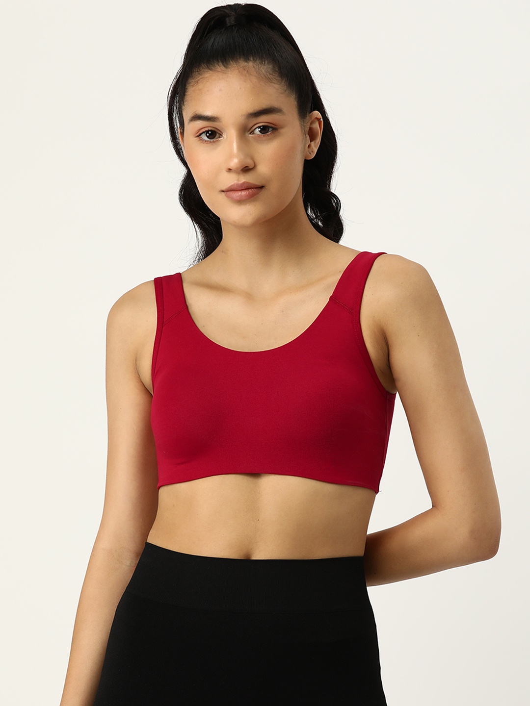 

AMOSIO Full Coverage Non Padded Workout Bra, Maroon