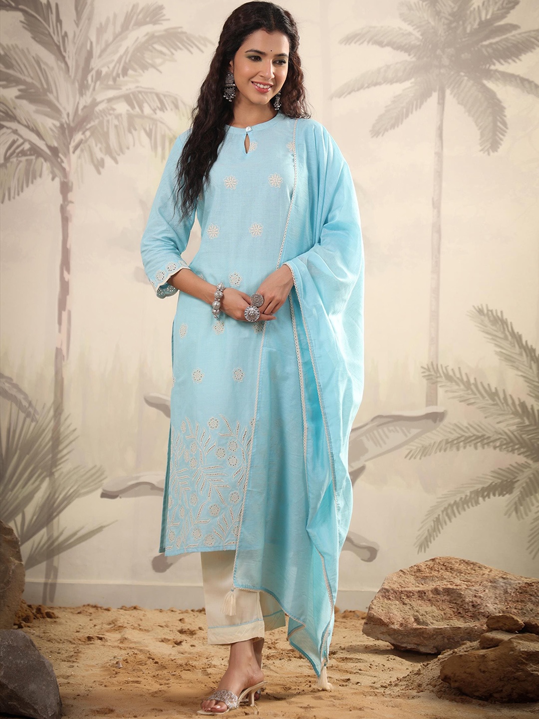 

SCAKHI Floral Woven Design Thread Work Kurta with Trousers & Dupatta, Blue