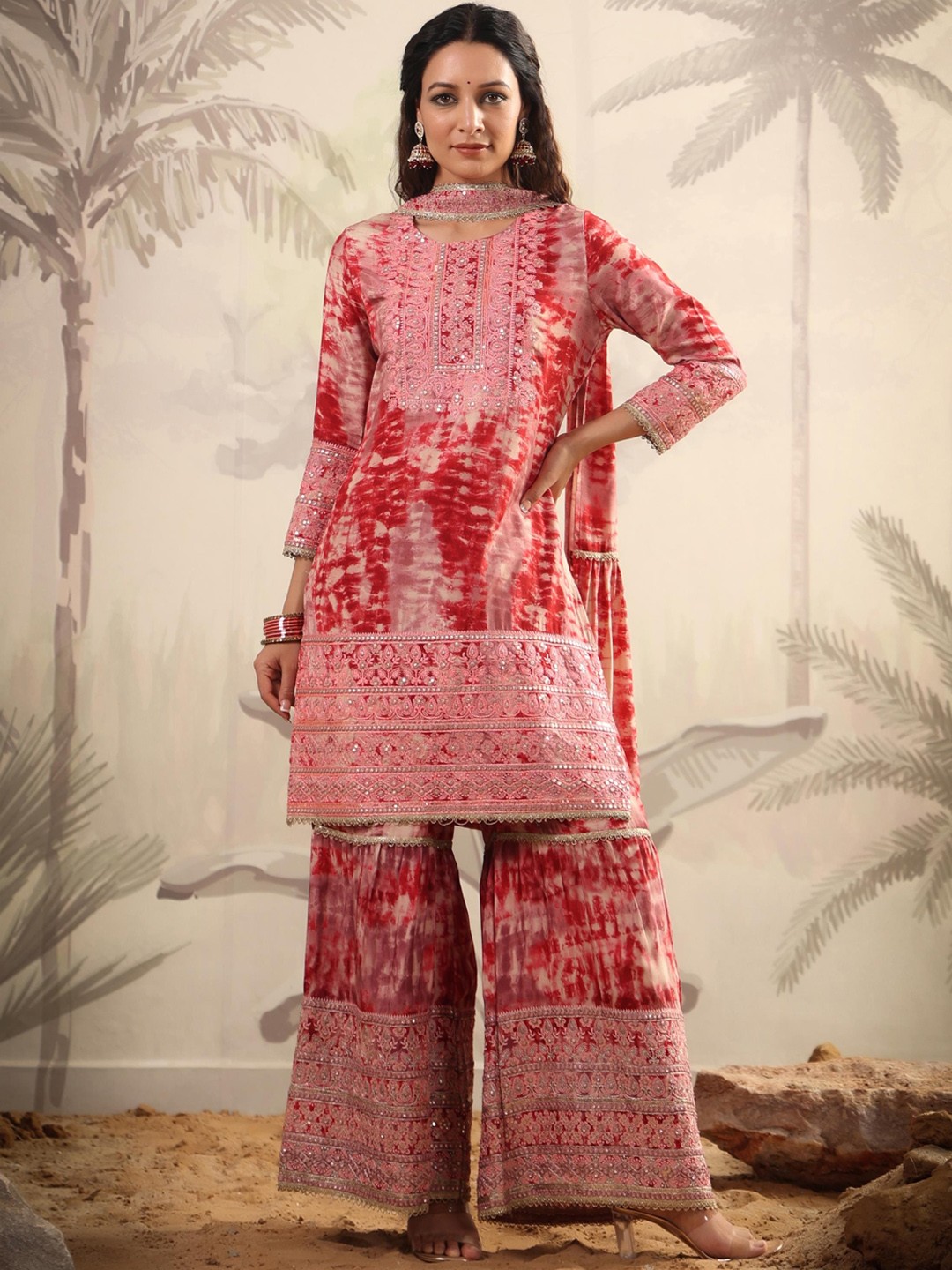 

SCAKHI Abstract Dyed Thread Work Regular Kurti with Sharara & With Dupatta, Pink