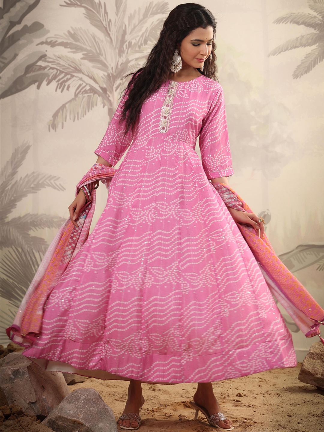 

SCAKHI Printed Gown With Dupatta, Pink