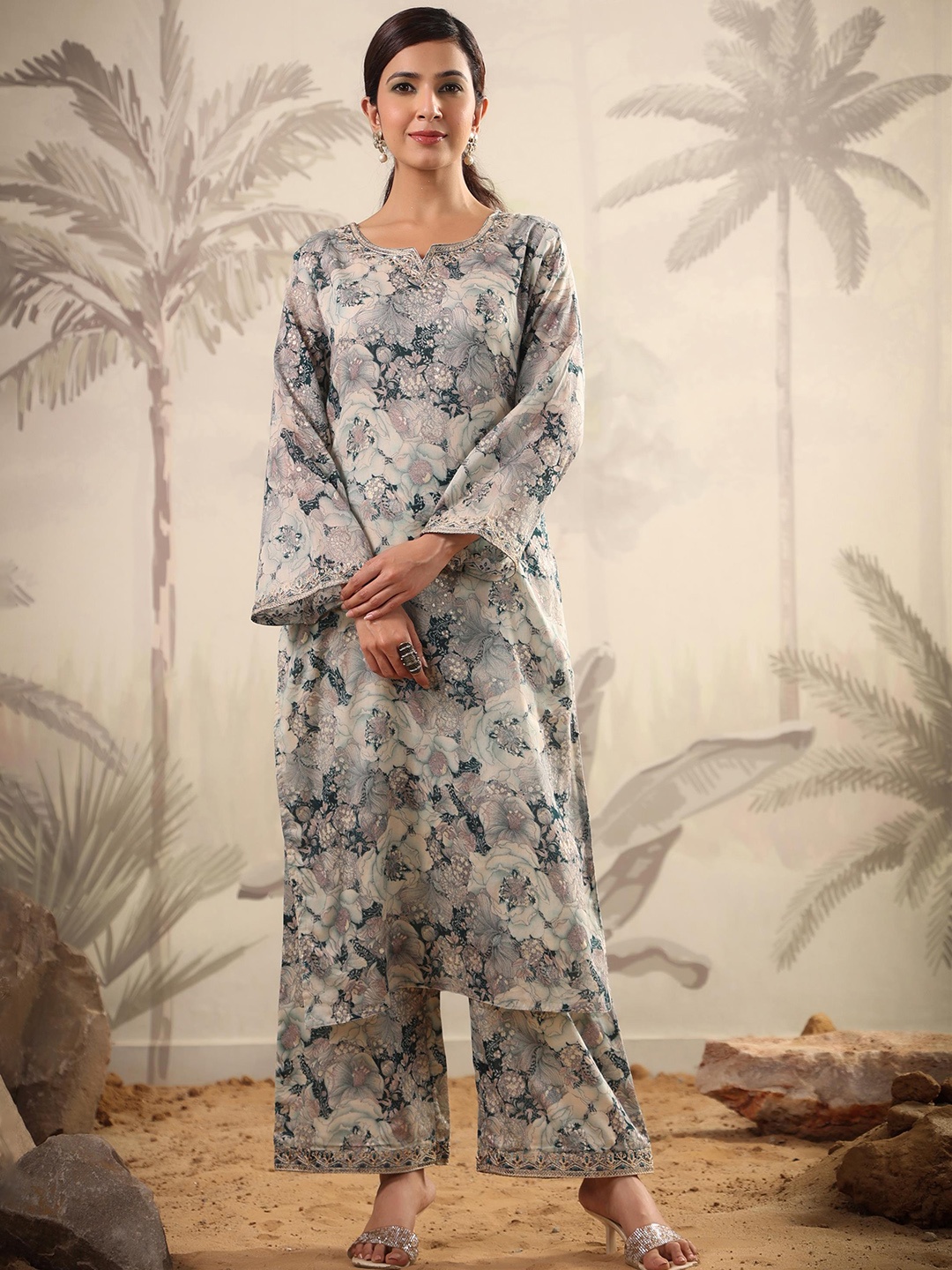 

SCAKHI Floral Printed Thread Work Pure Cotton Pakistani Kurta with Palazzos, Teal