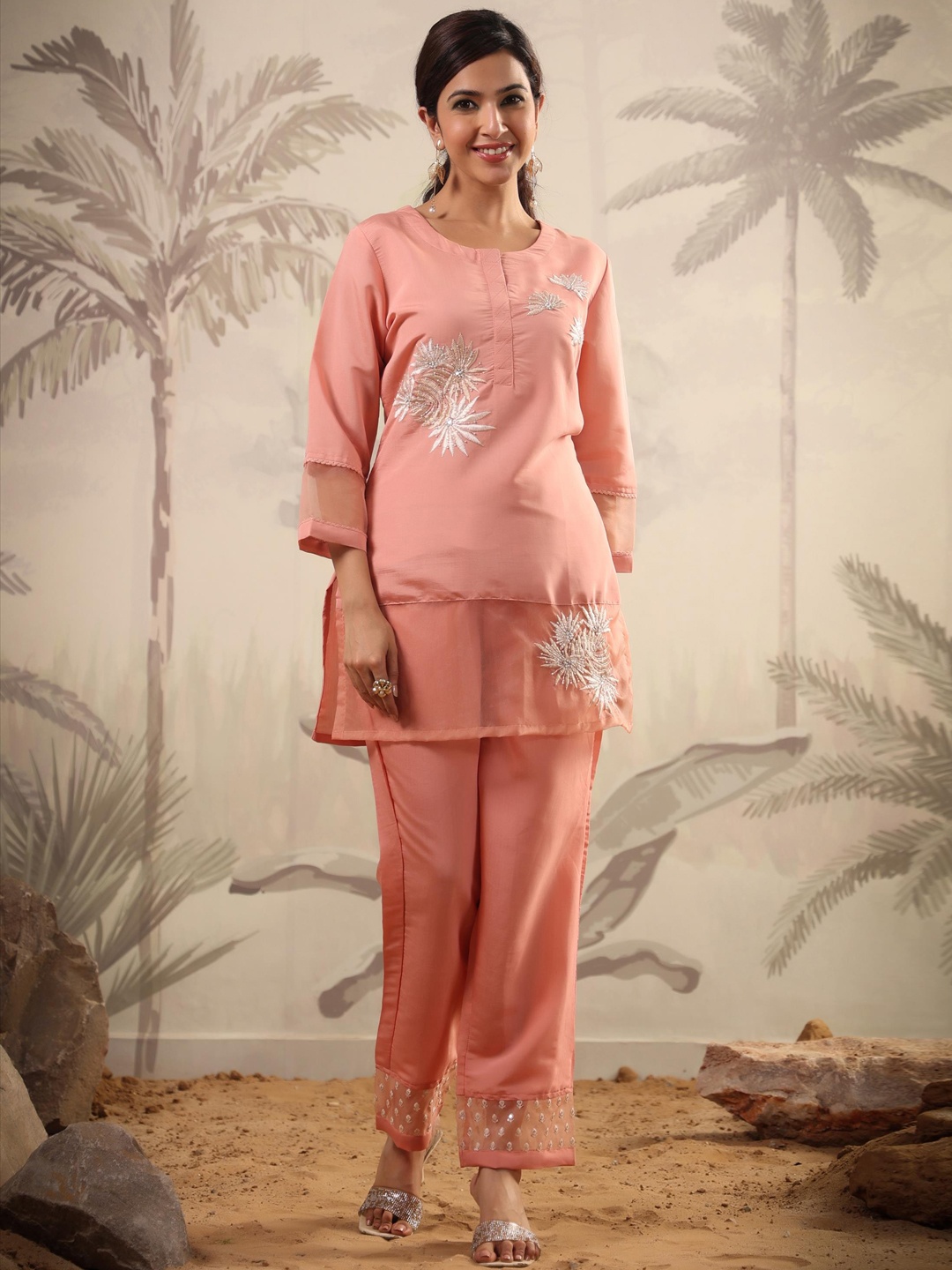 

SCAKHI Embroidered Chanderi Silk Tunic With Trouser, Peach
