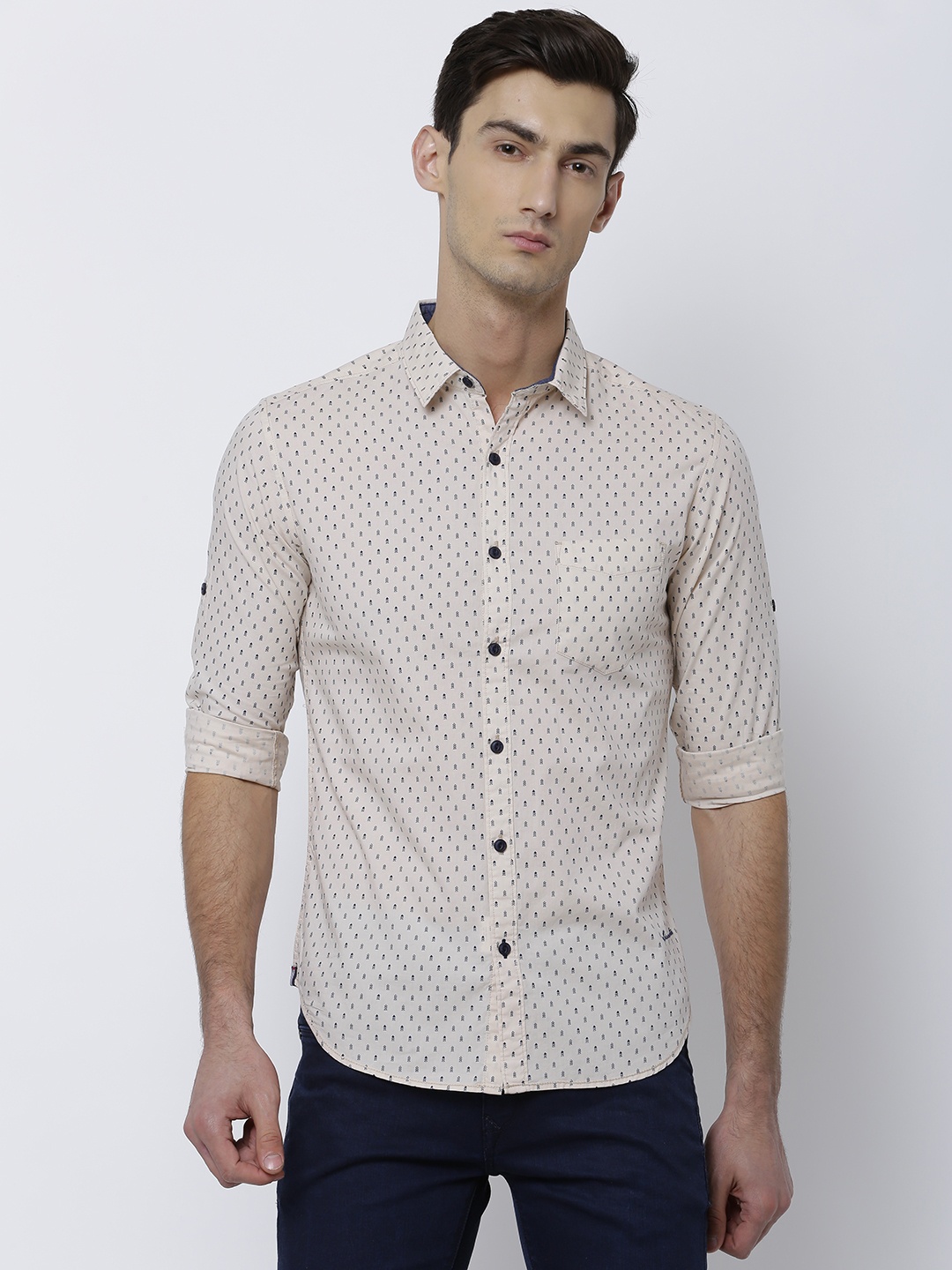 

LOCOMOTIVE Men Beige Slim Fit Printed Casual Shirt