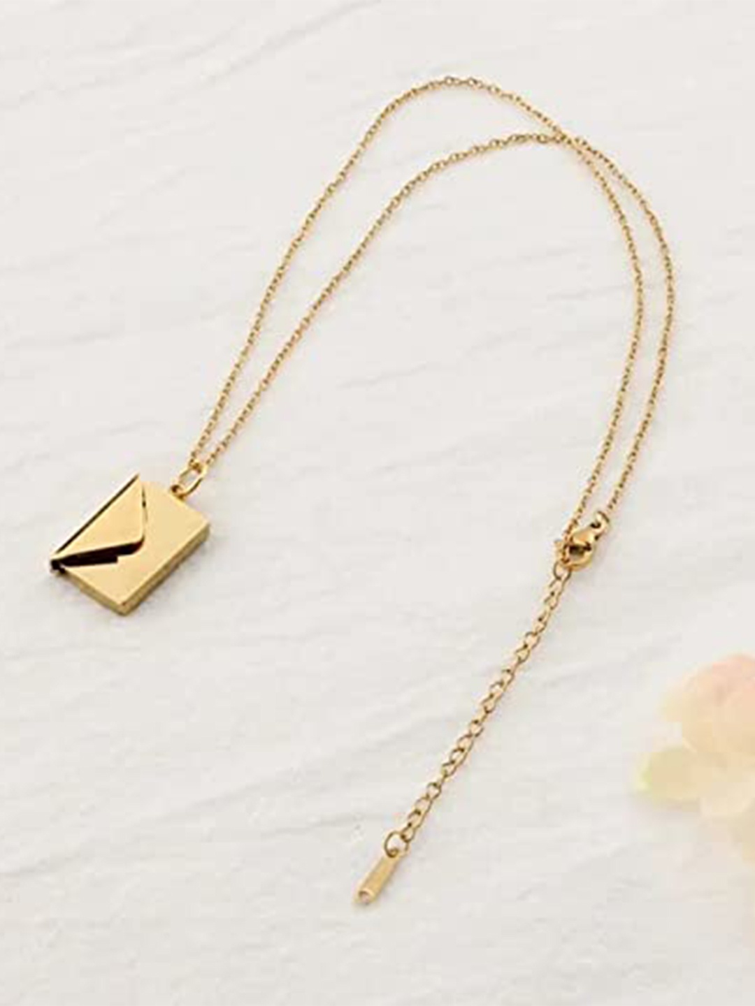 

VIEN Gold-Plated Love Letter Envelope Pendant Necklace