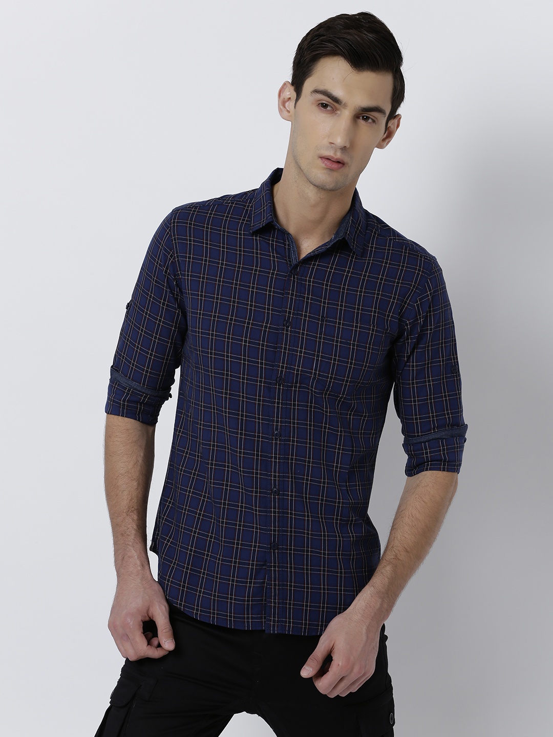 

LOCOMOTIVE Men Blue & Navy Blue Slim Fit Checked Casual Shirt