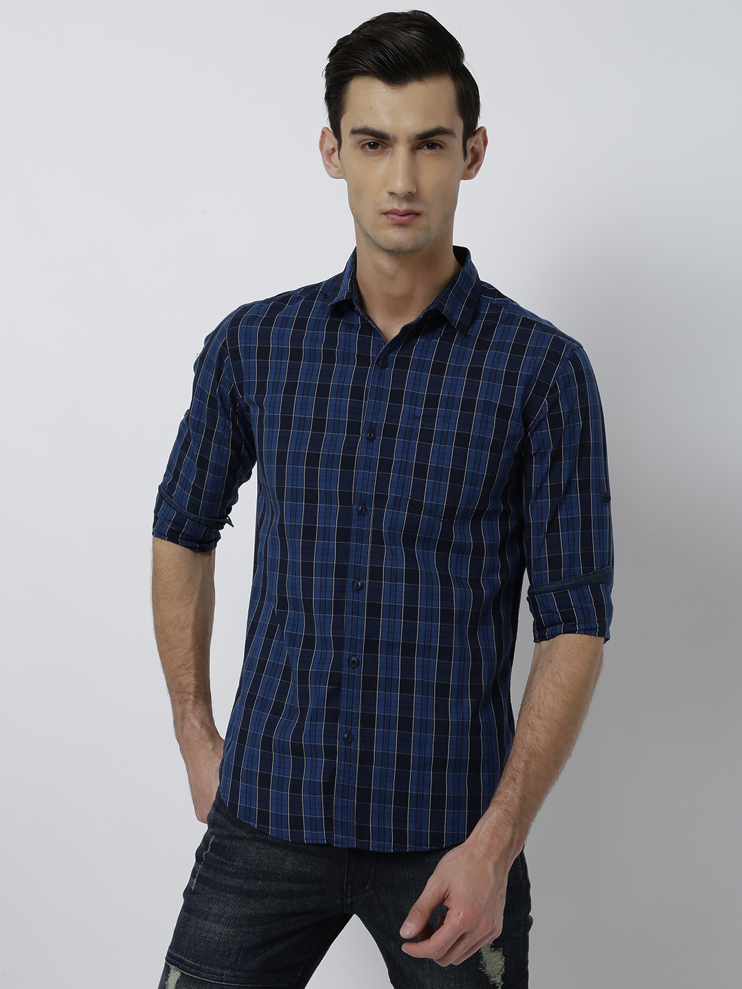 

LOCOMOTIVE Men Blue & Navy Blue Slim Fit Checked Casual Shirt