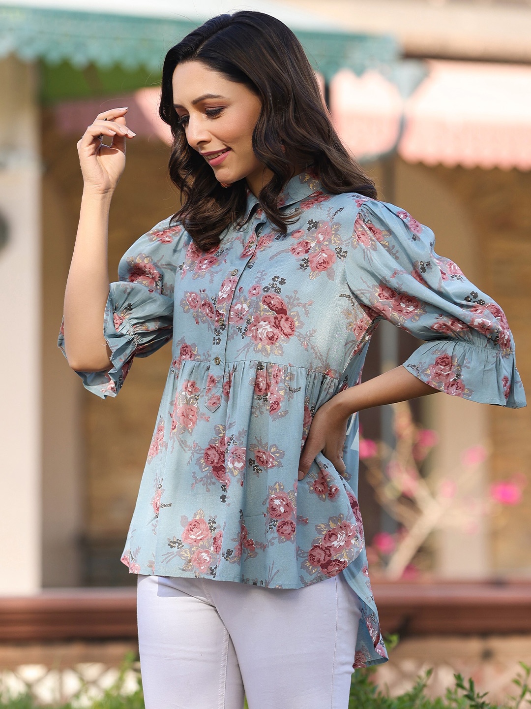 

Juniper Blue & Red Floral Printed Bell Sleeve High & Low Shirt Style Top