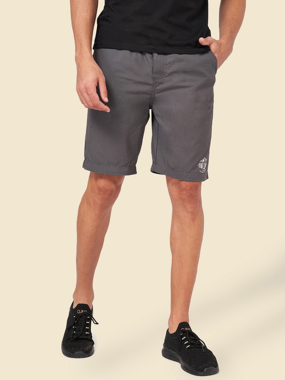 

Urban Ranger by pantaloons Men Mid-Rise Slim Fit Cotton Shorts, Grey