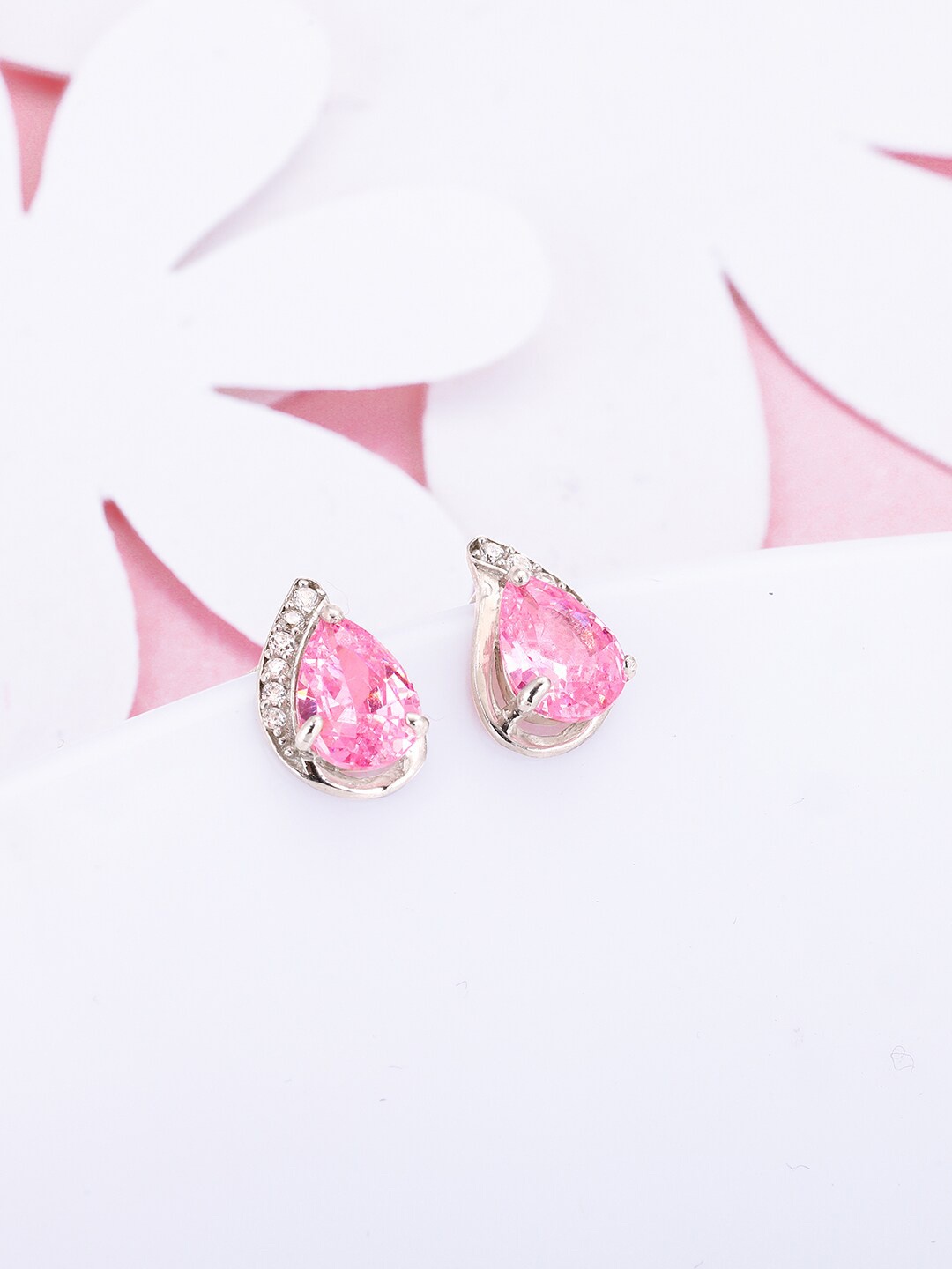 

GIVA 92.5 Sterling Silver Rhodium-Plated Contemporary Studs Earrings