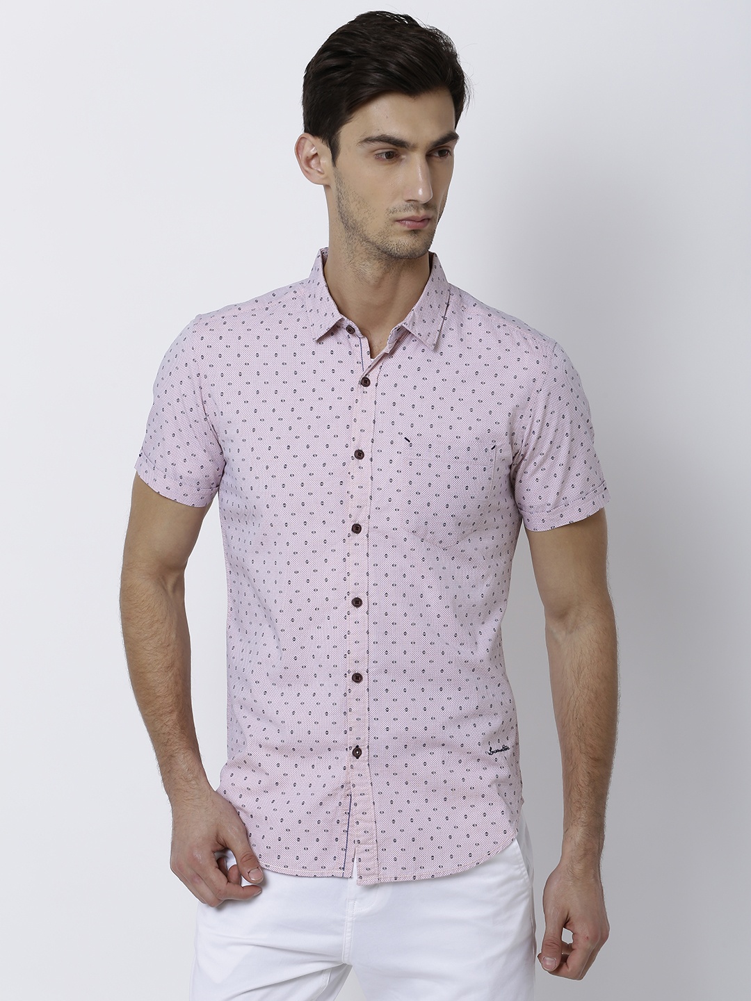 

LOCOMOTIVE Men Pink Slim Fit Printed Casual Shirt