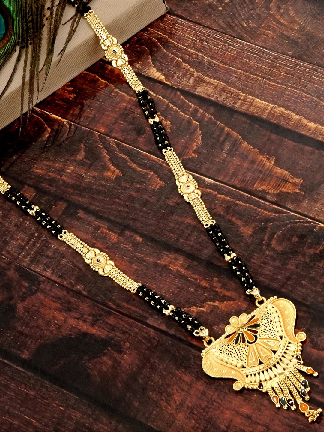 

MANSIYAORANGE Gold-Plated Beaded Mangalsutra