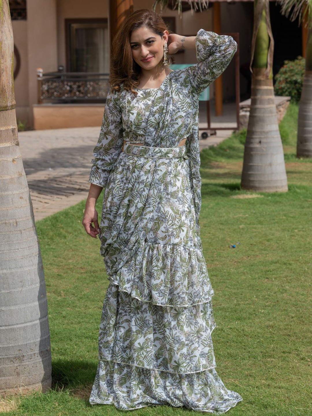 

HOUSE OF JAMOTI Floral Printed Pure Georgette Ready To Wear Sharara Saree, Green