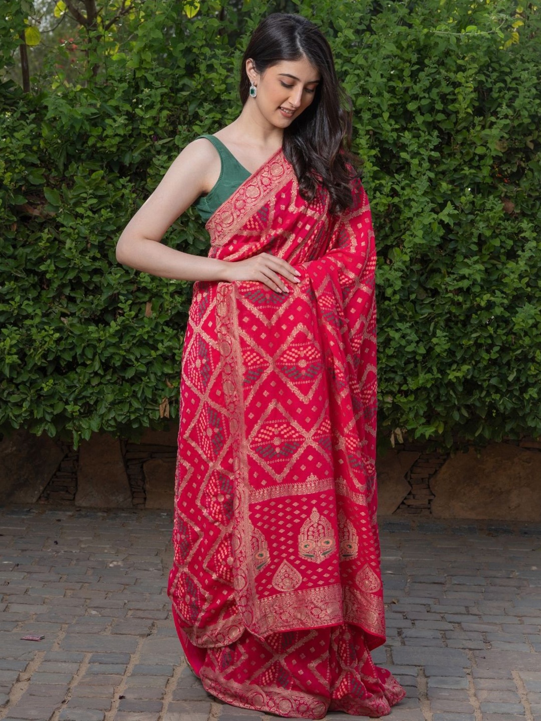 

HOUSE OF JAMOTI Ethnic Motif Woven Design Zari Pure Silk Saree, Pink