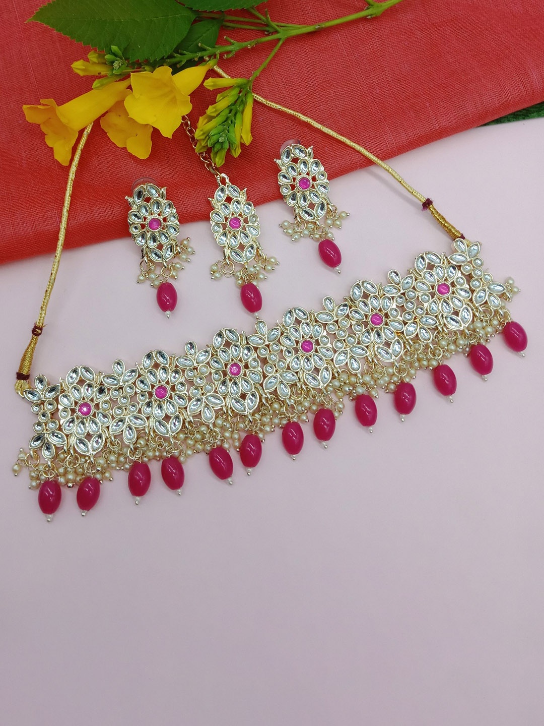 

AASHISH IMITATION Gold-Plated Kundan-Studded and Beaded Jewellery Set