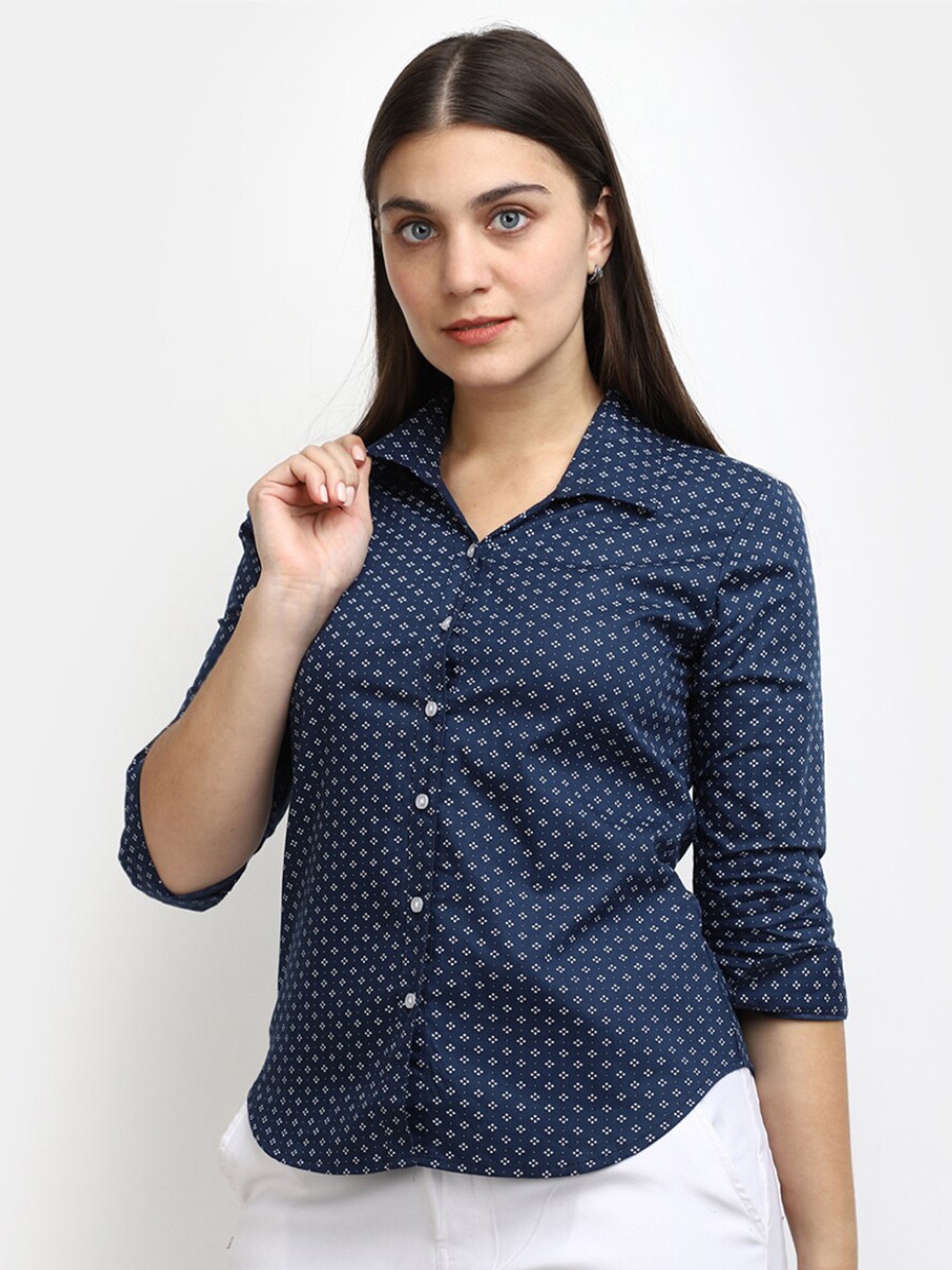 

V-Mart Geometric Printed Cotton Casual Shirt, Blue