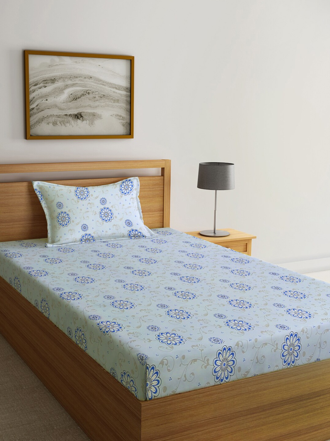 

KLOTTHE Blue & White Floral Printed 300TC Fitted Single Bedsheet With 1 Pillow Cover