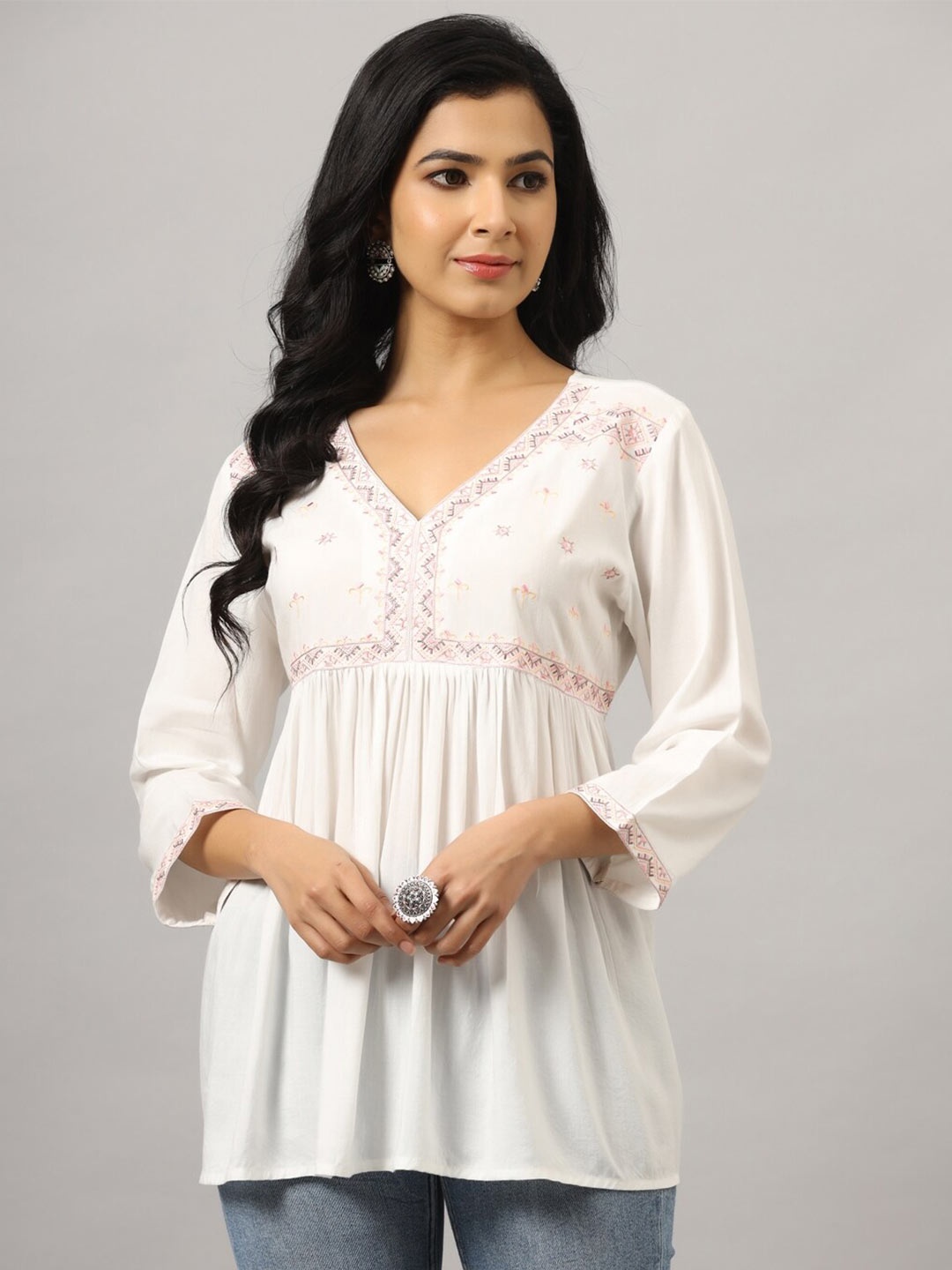 

Amchoor Embroidered V-Neck Liva Tunic, White