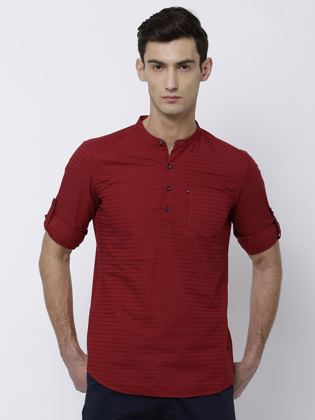 

LOCOMOTIVE Men Red Slim Fit Striped Casual Shirt