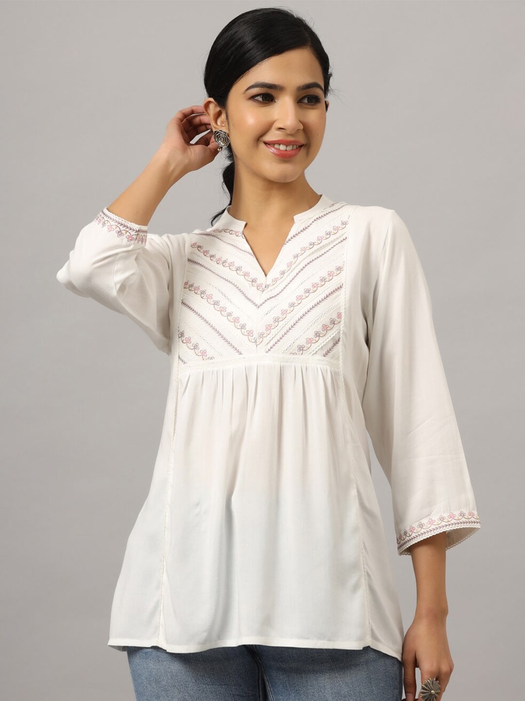 

Amchoor Floral Embroidered V-Neck Empire Top, White