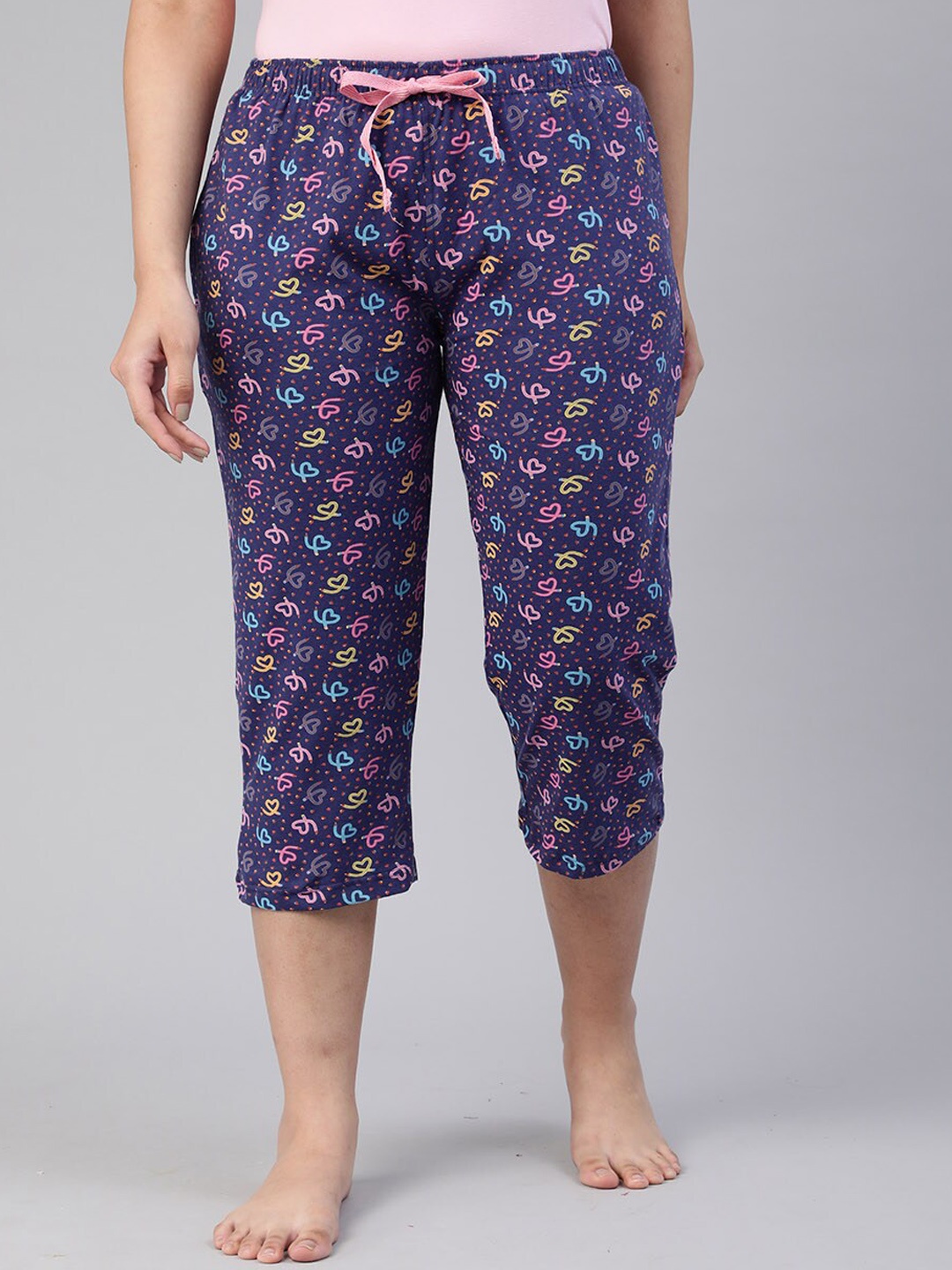 

LYRA Women Printed Pure Cotton Capris, Blue