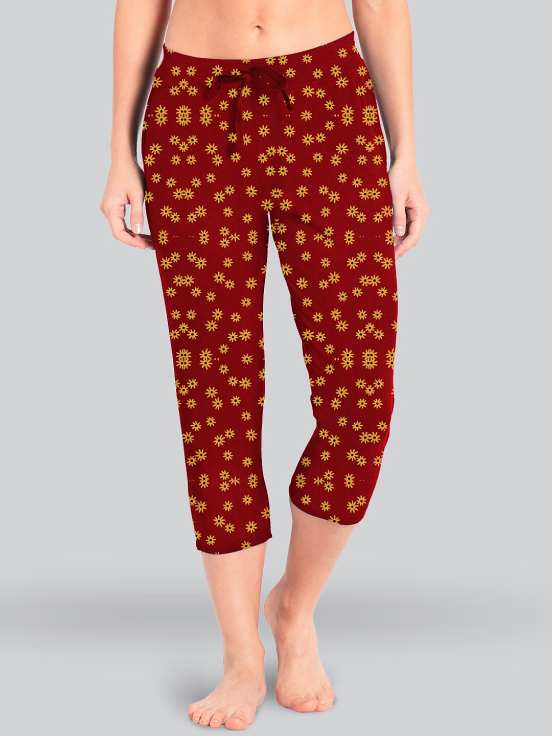 

LYRA Women Floral Printed Pure Cotton Capris, Maroon