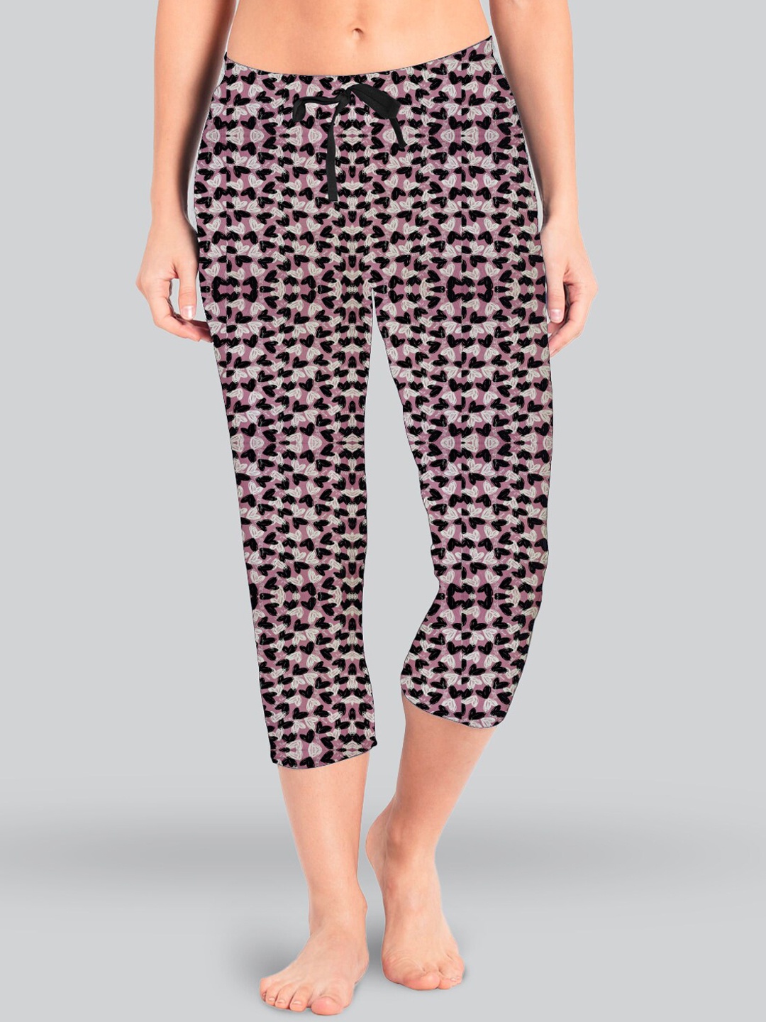 

LYRA Women Printed Pure Cotton Capris, Pink