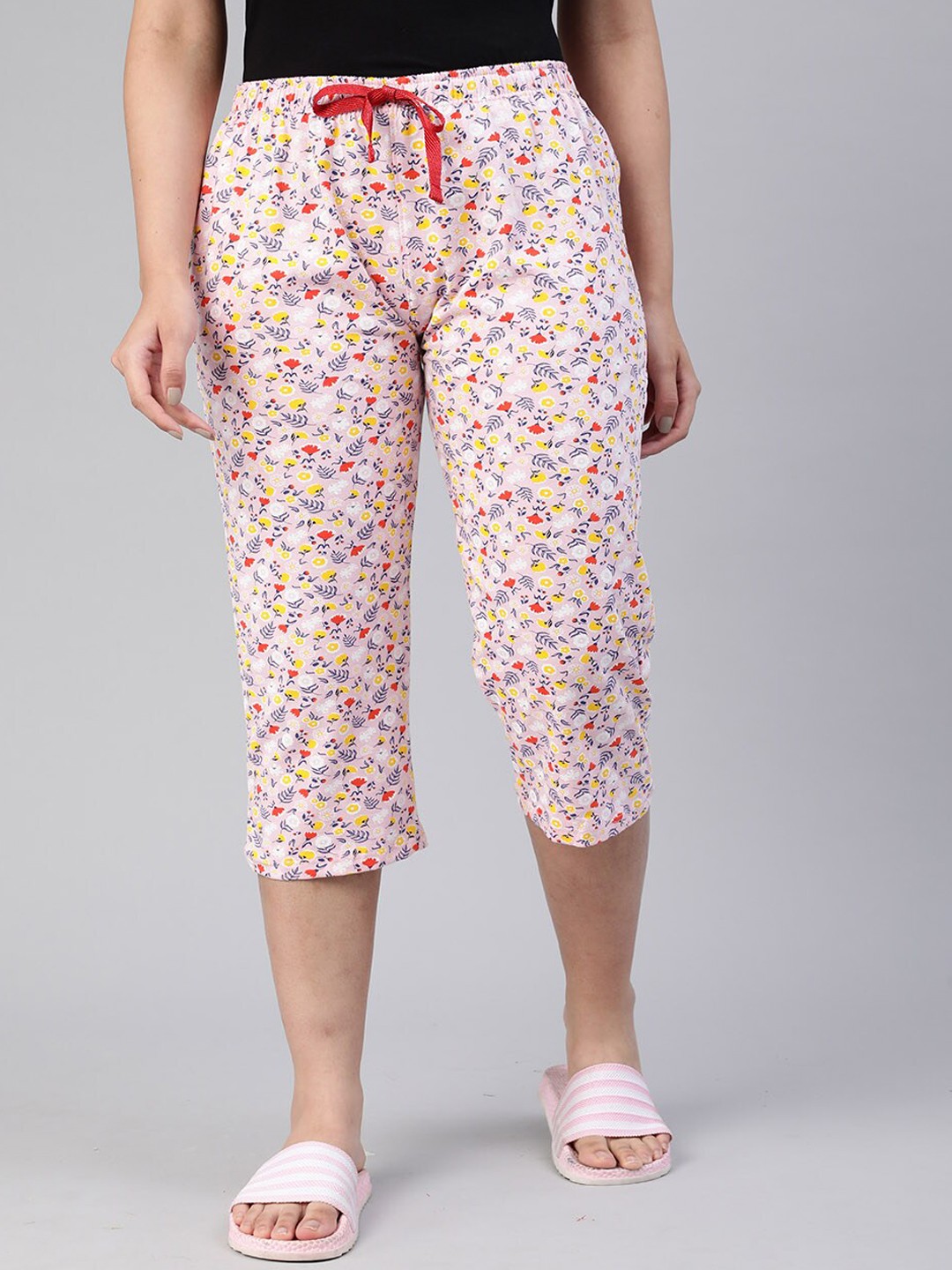 

LYRA Women Floral Printed Cotton Lounge Capris, Pink