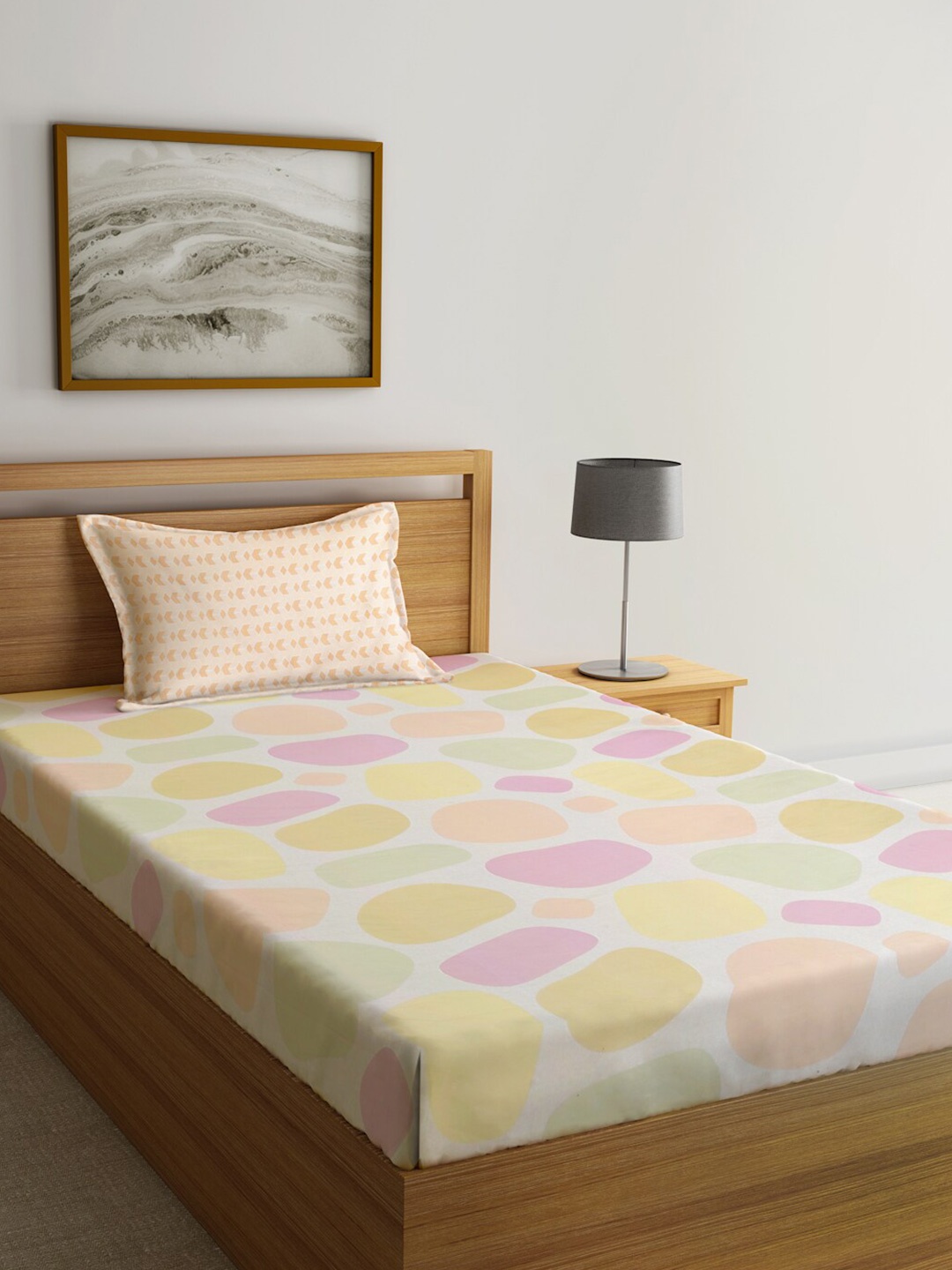 

KLOTTHE Yellow & Pink Printed 300 TC Single Bedsheet & 1 Pillow Cover