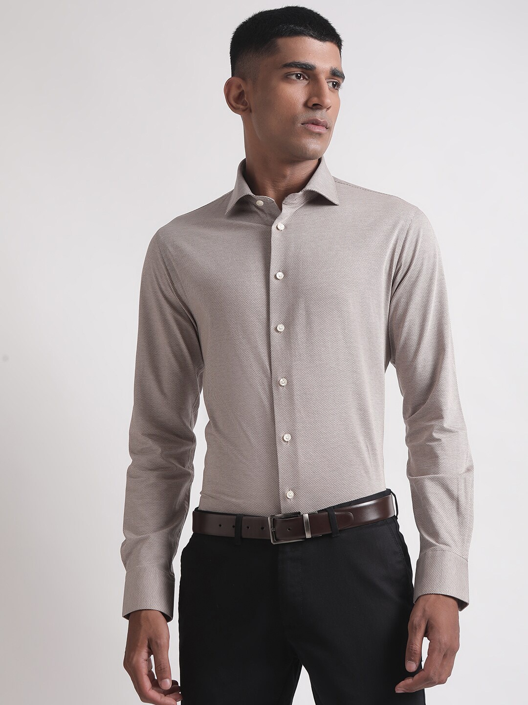 

Matinique Spread Collar Cotton Formal Shirt, Beige