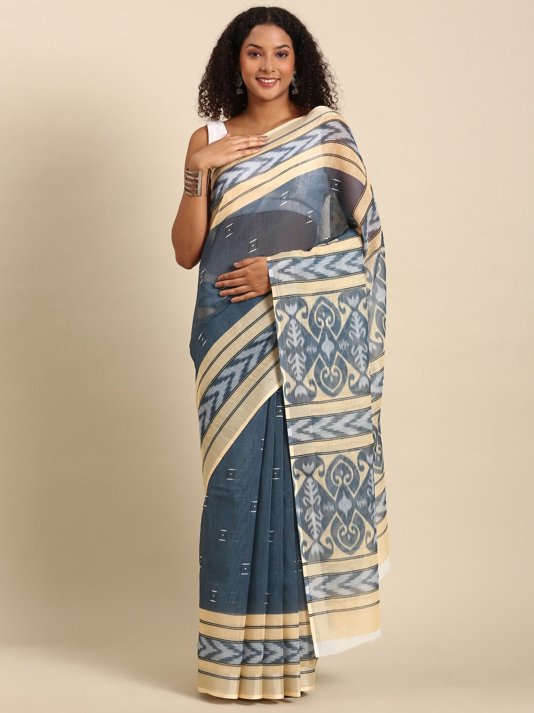 

Anouk Grey & Yellow Geometric Printed Saree