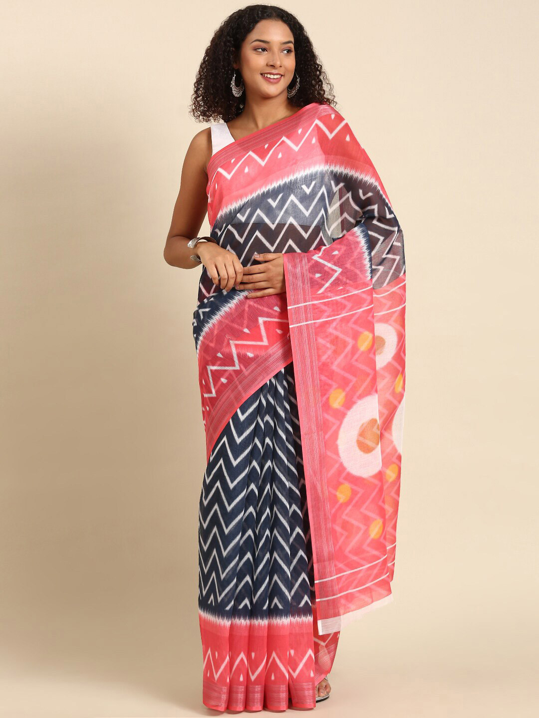 

Anouk Geometric Printed Zari Saree, Navy blue