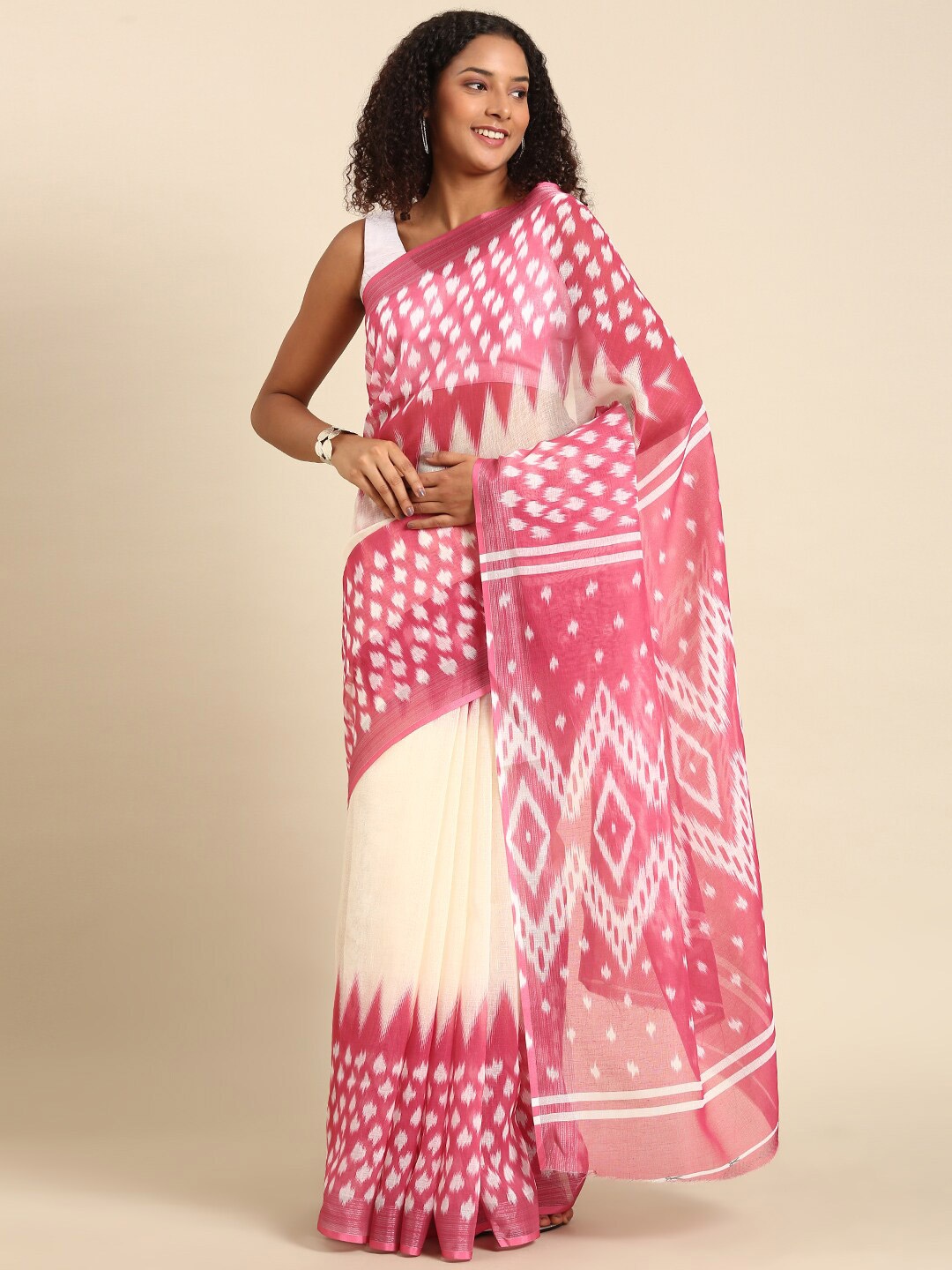 

Anouk Fuchsia & White Ethnic Motifs Saree