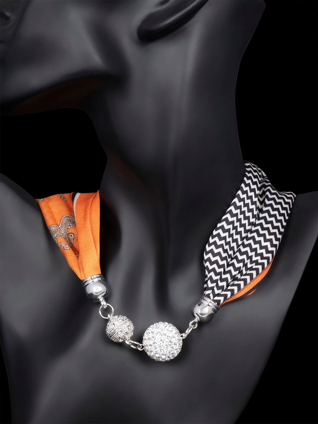 

NOTEQUAL Mulberry Silk Scarf Necklace, Orange