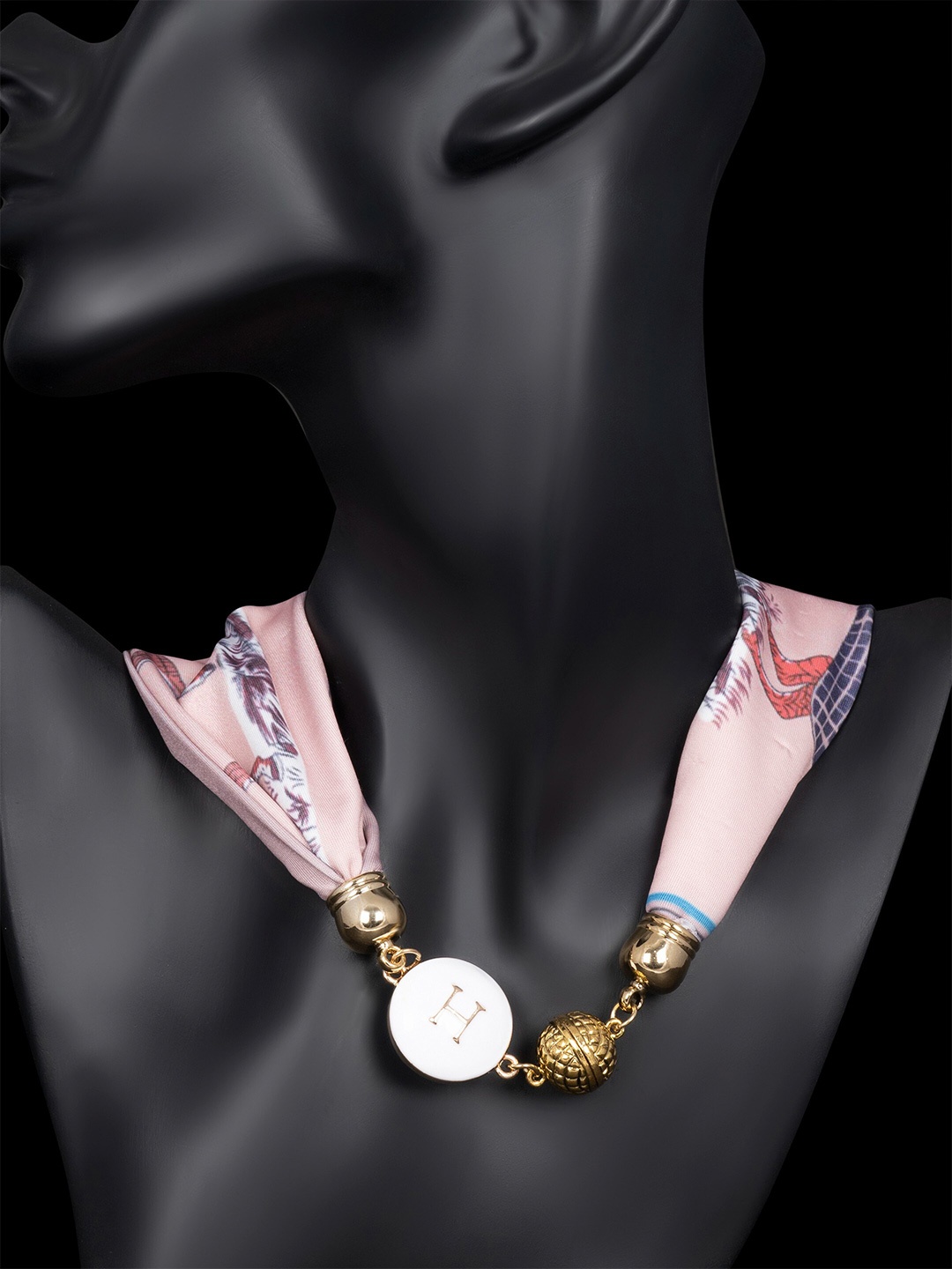 

NOTEQUAL Mulberry Silk Scarf Necklace, Peach