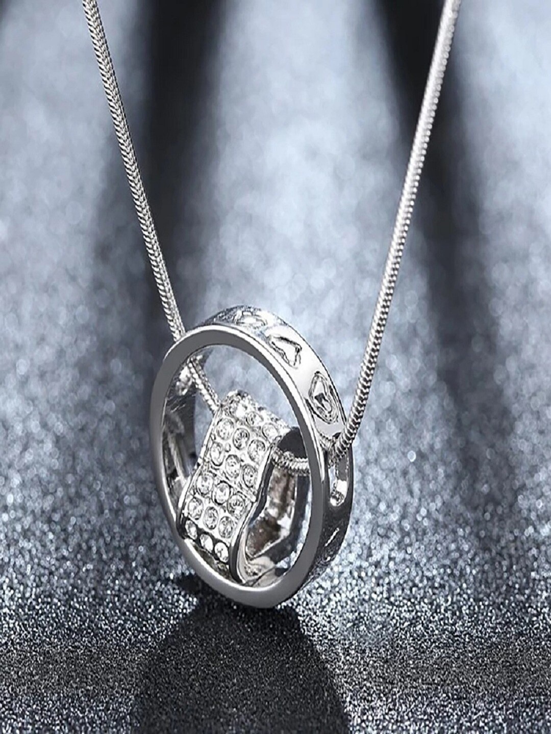 

UNIVERSITY TRENDZ Silver-Plated Pendant Necklace