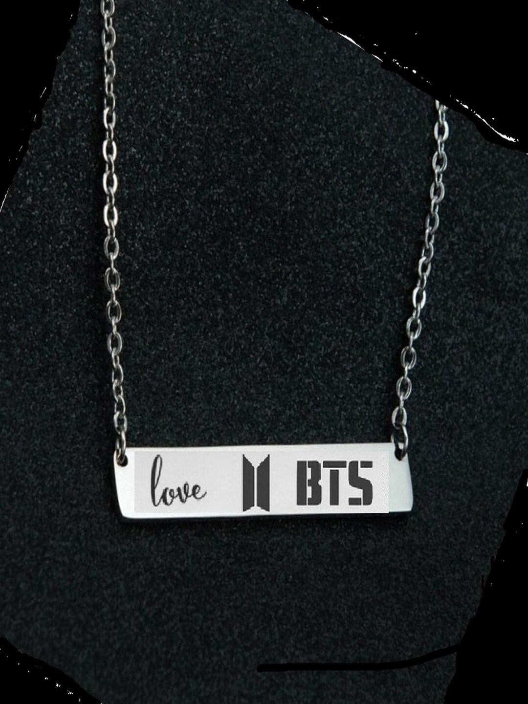 

UNIVERSITY TRENDZ Silver-Plated Statement Chain
