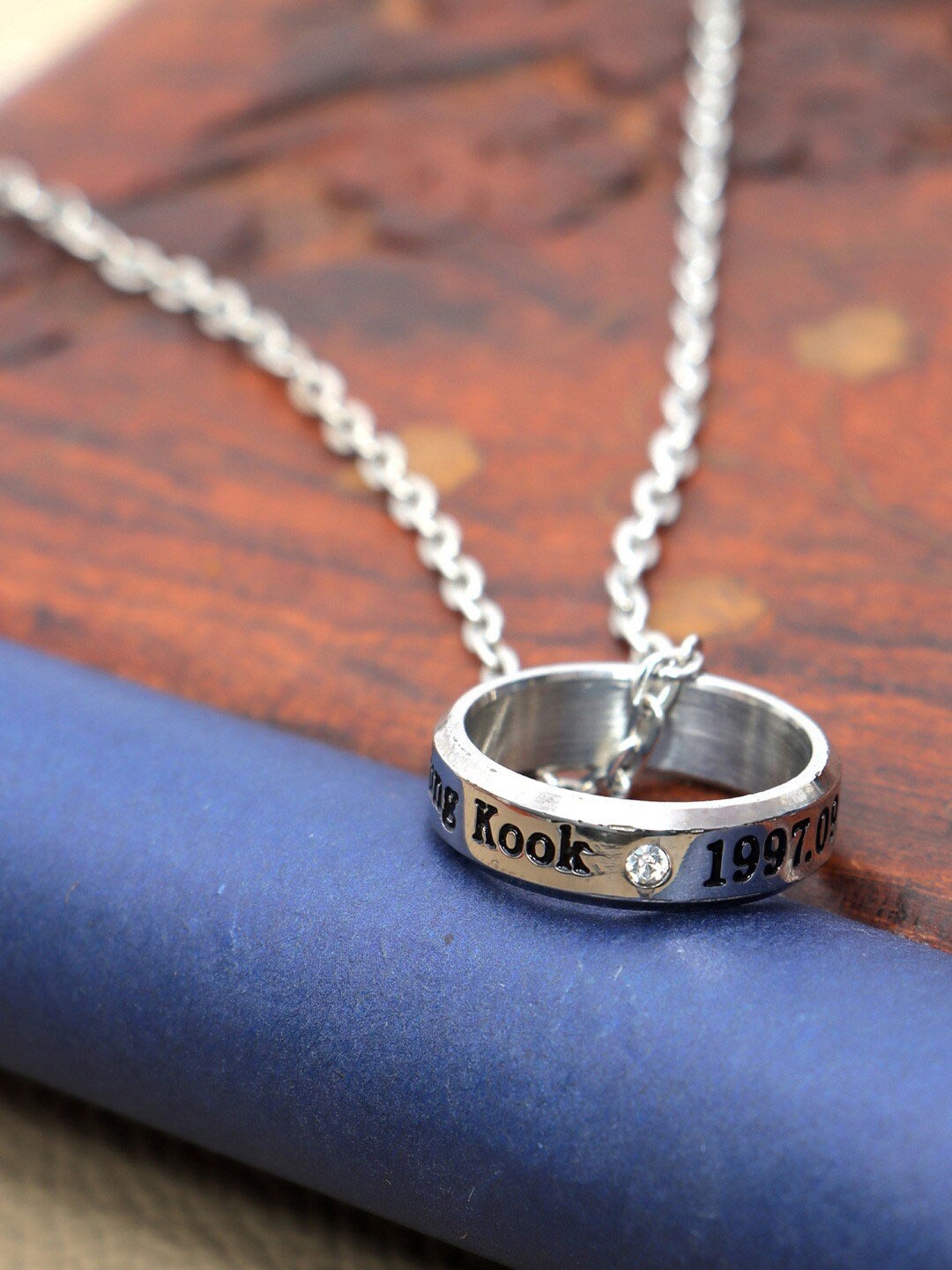 

UNIVERSITY TRENDZ Silver-Plated Kpop Junk Kook Pendant Chain