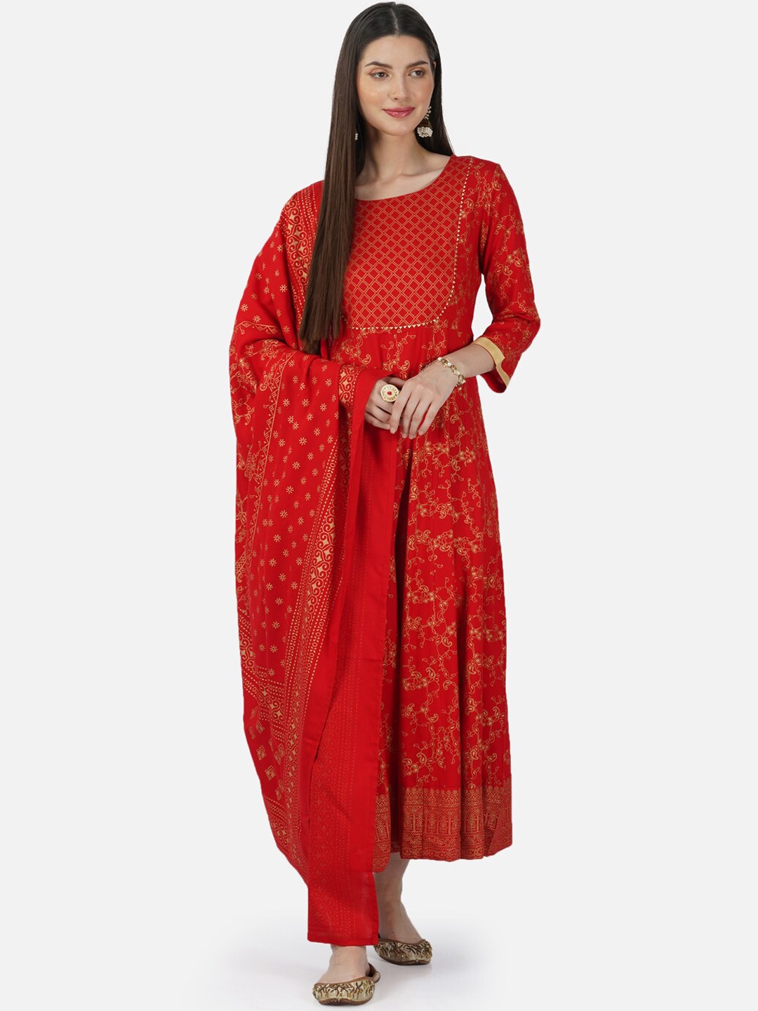 

SkyaSia Paisley Printed Gotta Patti Anarkali Kurta with Dupatta, Red