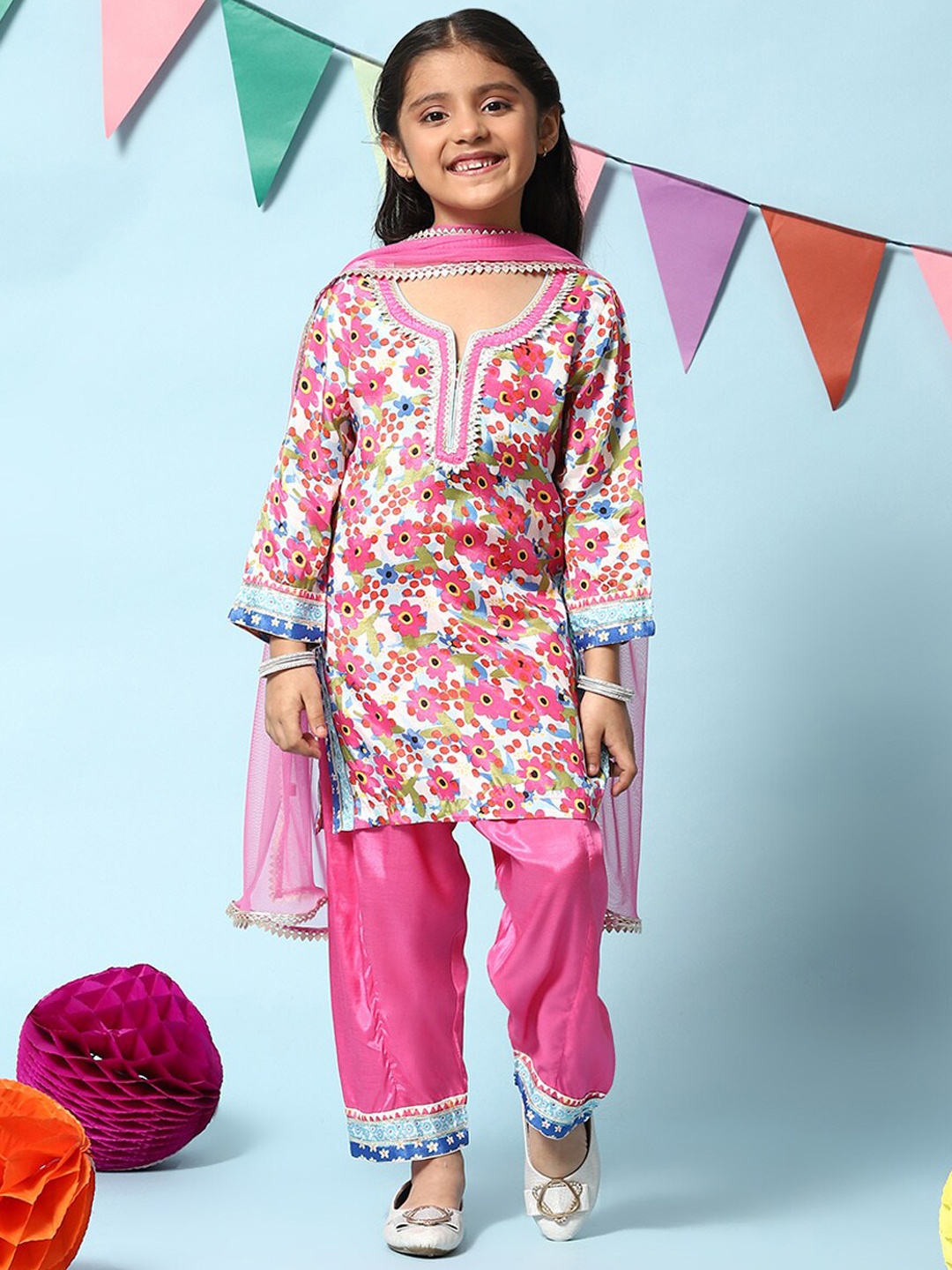 

Biba Girls Floral Printed Gotta Patti Kurti with Salwar & Dupatta, Pink