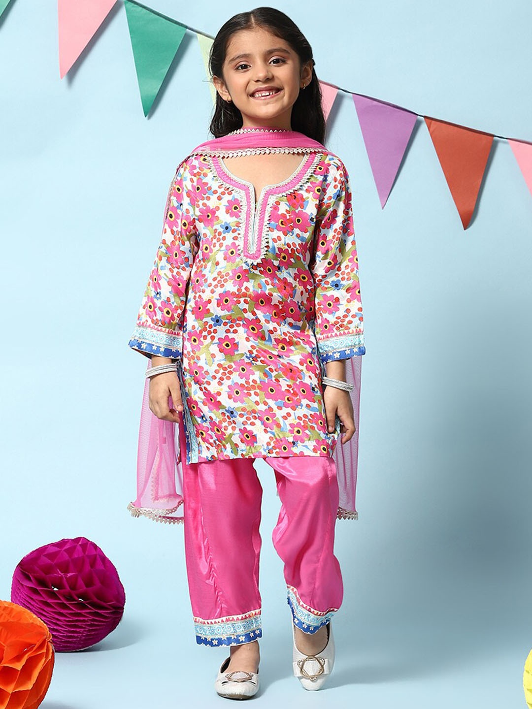 

Biba Girls Floral Printed Gotta Patti Kurti with Salwar & Dupatta, White