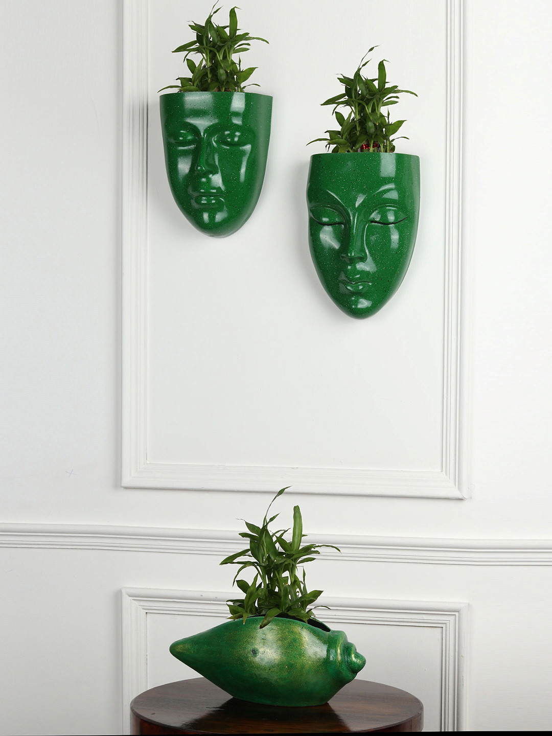 

Stylespace by Isha 3-Pcs Green Face Shaped Wall Planters