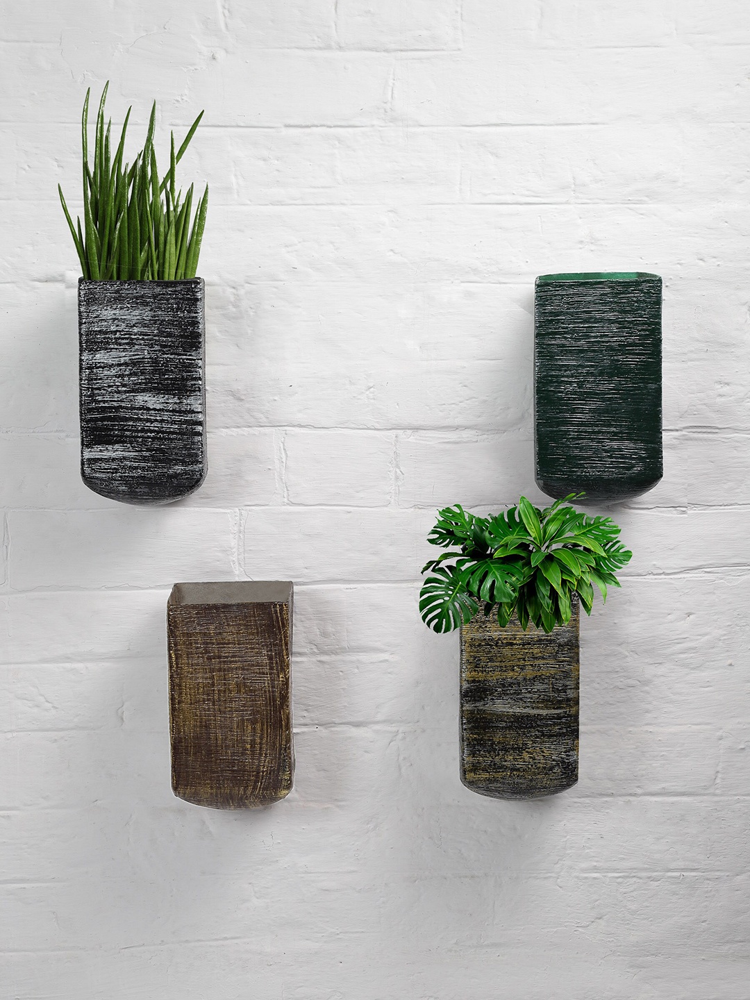 

Stylespace by Isha Green & Brown 4 Pcs Textured U Shaped Fiber Wall Hanging Planters